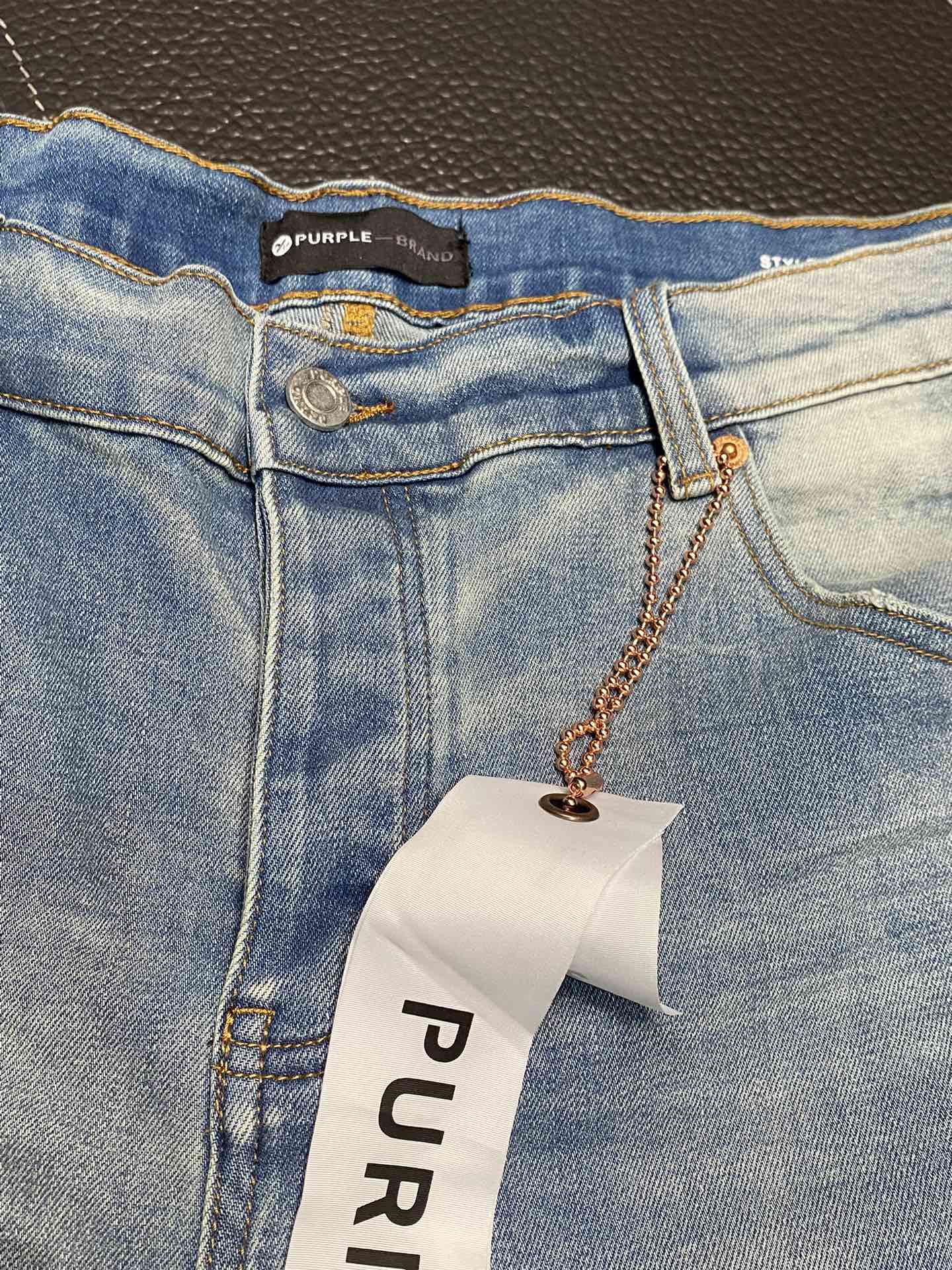  。PurPle Brand 独家专供新款 修身款 小直筒 牛仔裤，高端版本！专柜 面料 透气舒适度高，