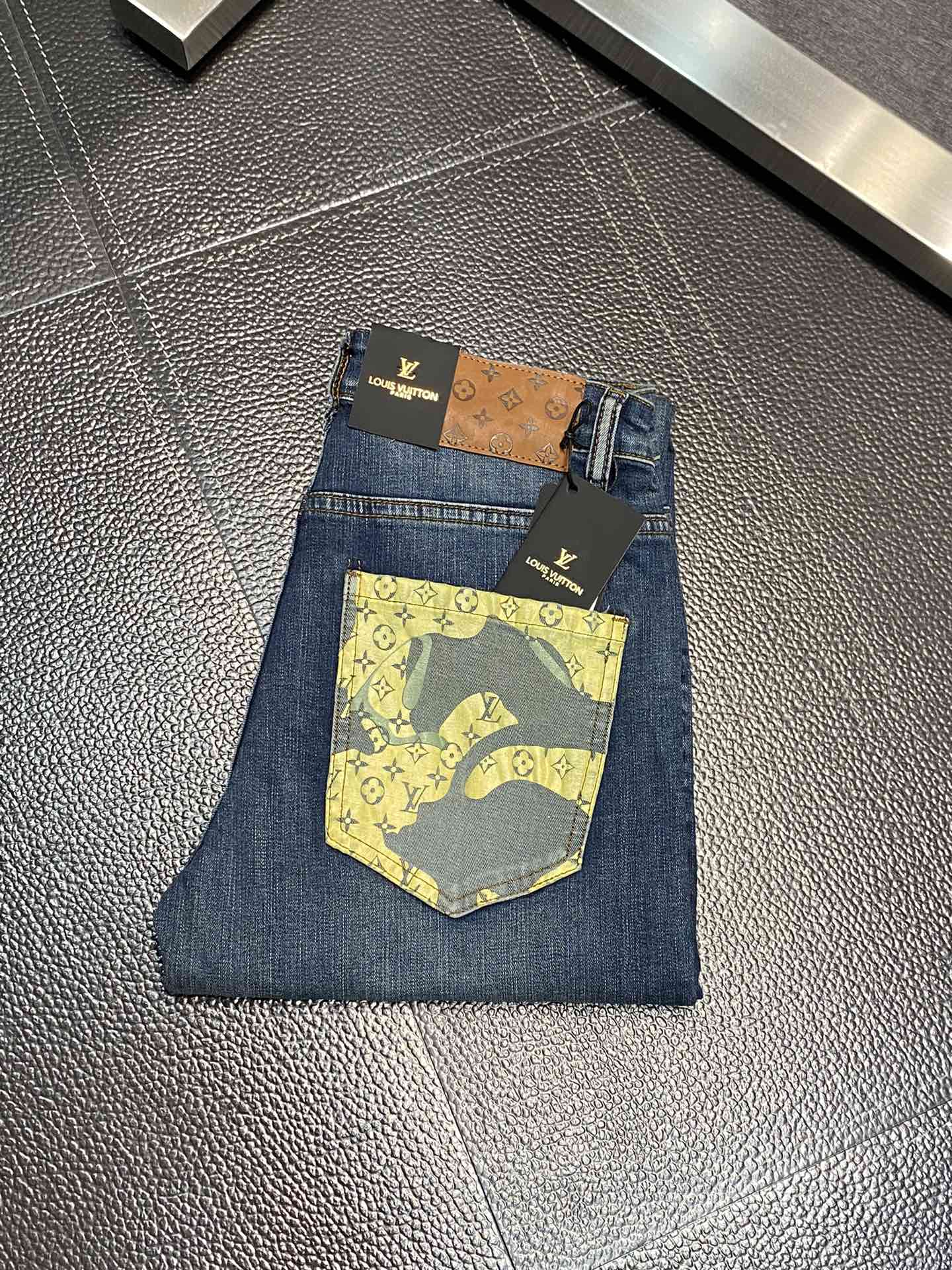 Louis Vuitton Clothing Jeans Casual