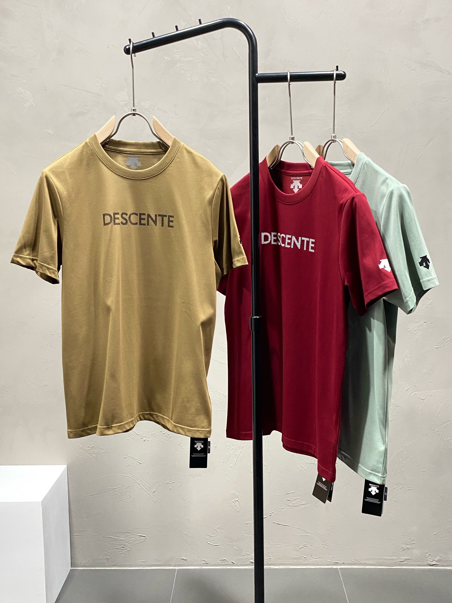 Descente Kleidung T-Shirt Männer Fashion Kurzarm