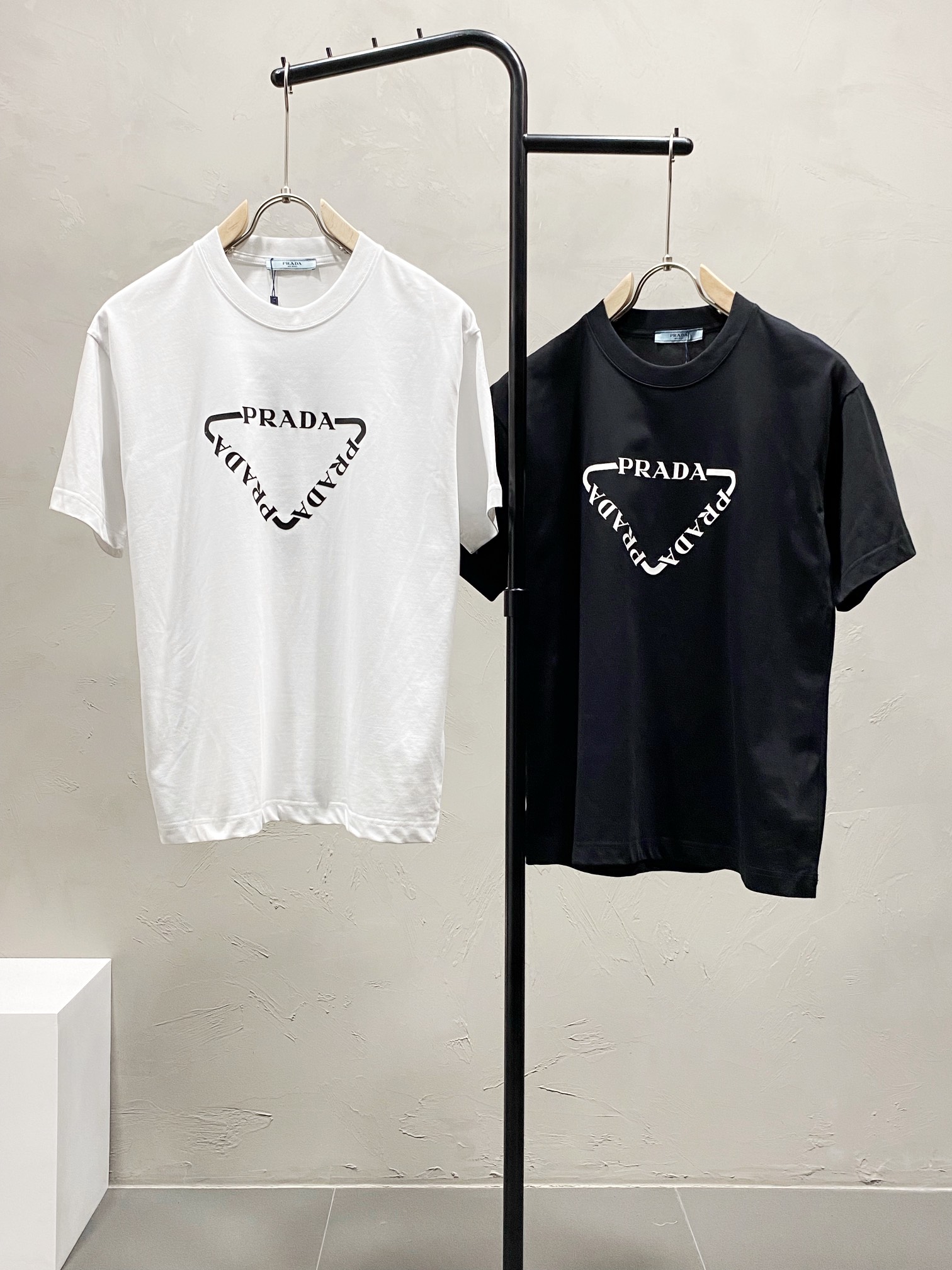 Prada Perfekt
 Kleidung T-Shirt Männer Fashion Kurzarm