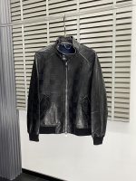 Support P1620 after the year. Louis Vuitton's exclusive dedicated to the latest autumn and winter fashion leather clothing classic design and explosive leather quality of leather clothing is unable to pick up the high -end product that can be directly controlled, and it should not be faulty! You can feel its powerful aura through the details. The effect of keeping the warmth and warmth is significant. You don't have to worry about it will have a little chill! Both fashion and functionality, the whole model looks more luxurious! Size: 48-56 1 Support P1620 after the year. Louis Vuitton’s exclusive dedicated to the latest autumn and winter fashion leather clothing classic design and explosive leather quality of leather clothing is unable to pick up the high -end product that can be directly controlled, and it should not be faulty! You can feel its powerful aura through the details. The effect of keeping the warmth and warmth is significant. You don’t have to worry about it will have a little chill! Both fashion and functionality, the whole model looks more luxurious! Size: 48-56