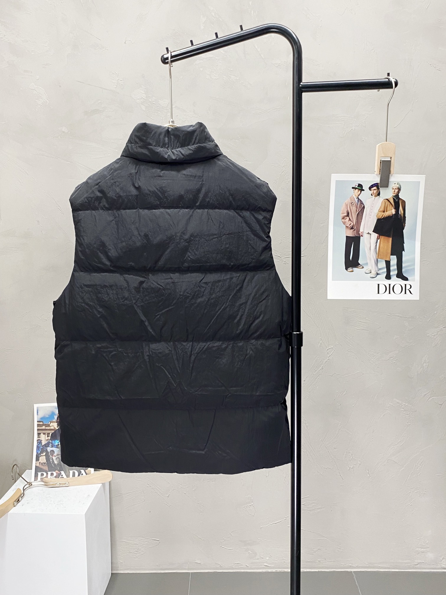 。羽绒服-Burberry巴宝莉💥独家专供秋冬新款高领羽绒马甲。双面穿设计。贸易公司渠道稀出，降温天气必