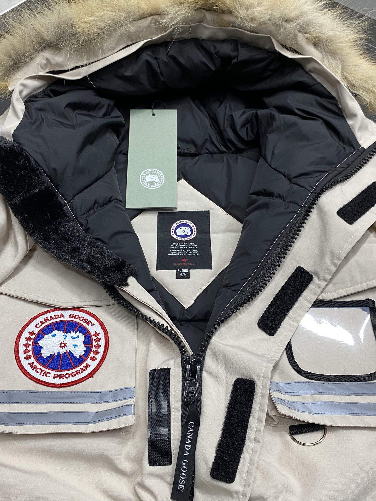 。羽绒服-Canada Goose加拿大鹅💥独家专供秋冬新款羽绒服夹克。贸易公司渠道稀出，降温天气必备的