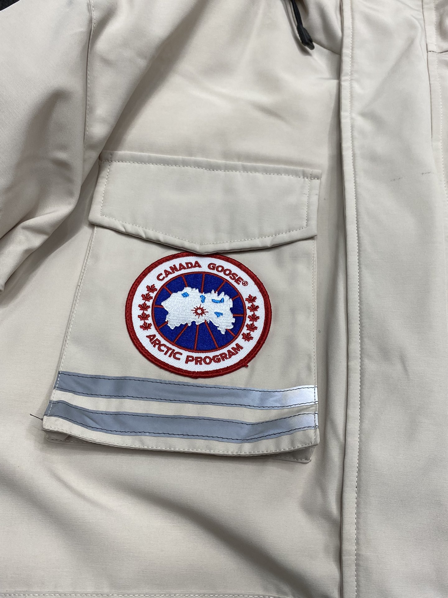 。羽绒服-Canada Goose加拿大鹅💥独家专供秋冬新款羽绒服夹克。贸易公司渠道稀出，降温天气必备的