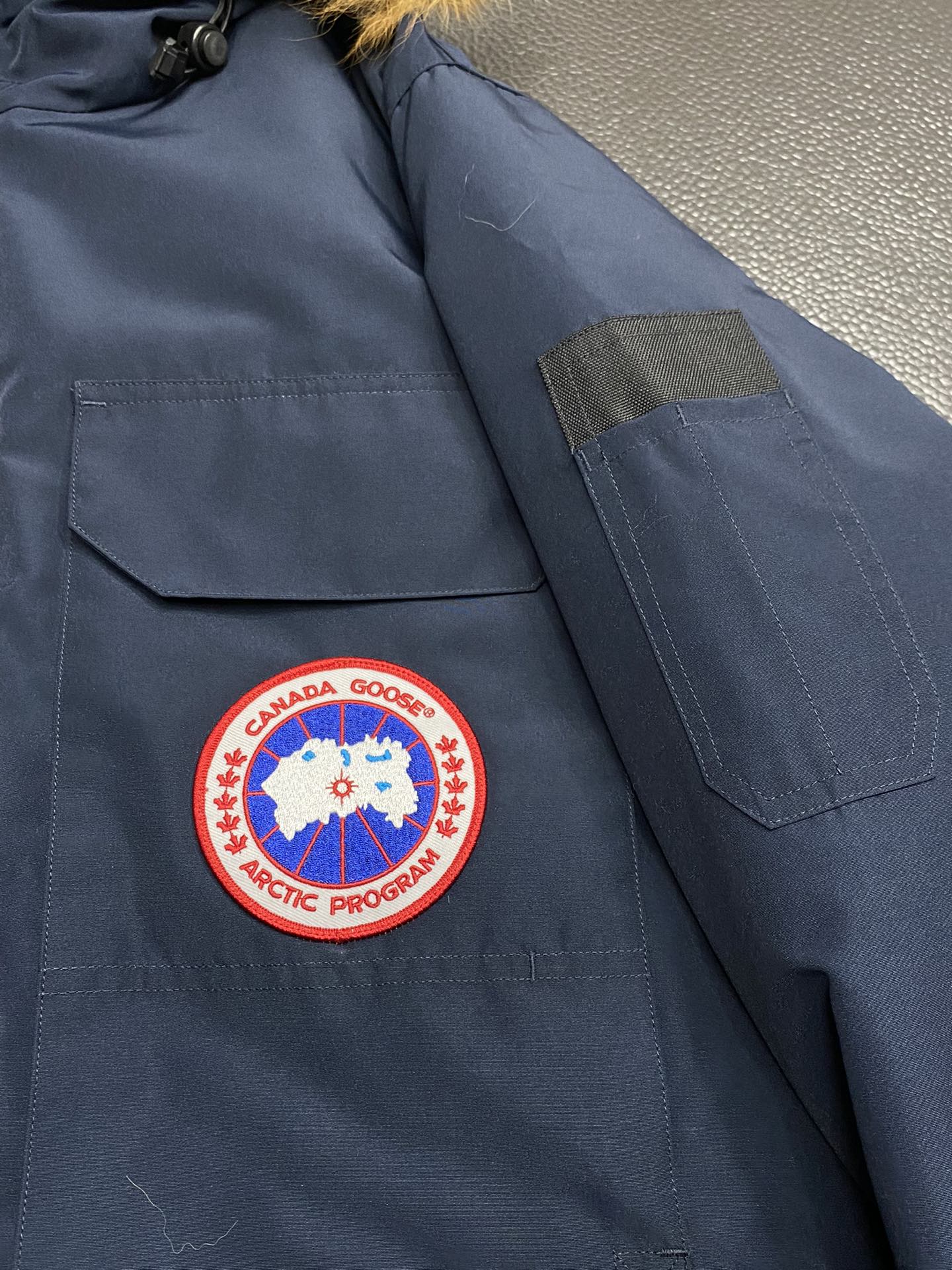 。羽绒服-Canada Goose加拿大鹅💥独家专供秋冬新款羽绒服夹克。贸易公司渠道稀出，降温天气必备的