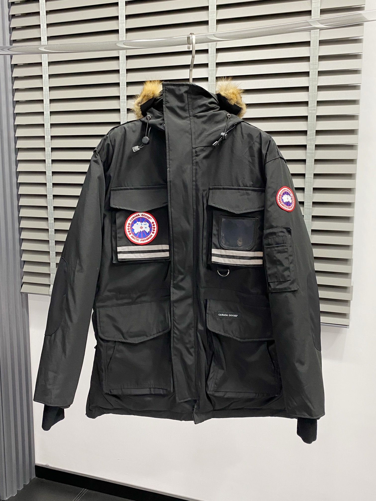 。羽绒服-Canada Goose加拿大鹅💥独家专供秋冬新款羽绒服夹克。贸易公司渠道稀出，降温天气必备的