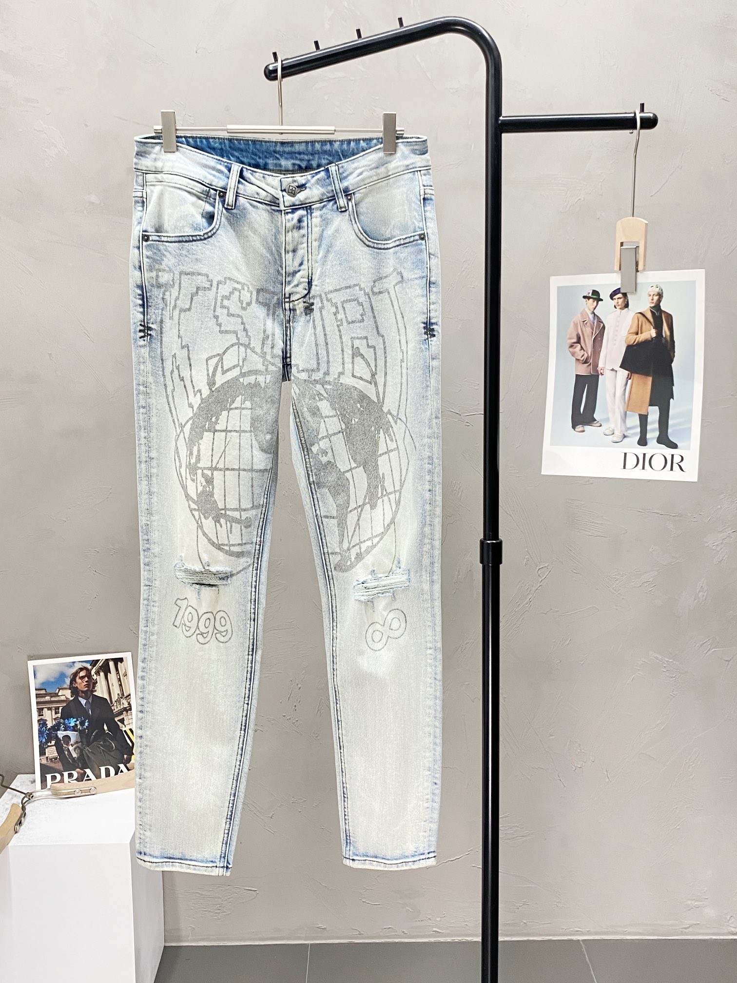  。Ksubi💥独家专供新款休闲牛仔裤 高端版本！专柜 面料 透气舒适度高，细节无可挑剔，品牌元素设计理