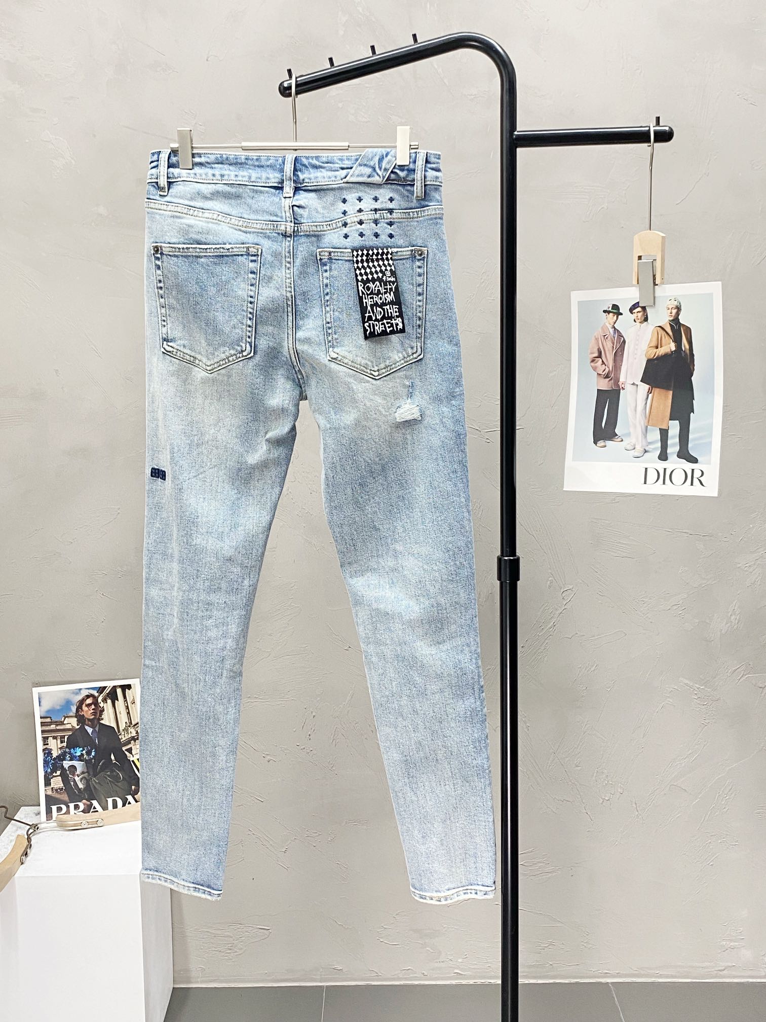  。Ksubi💥独家专供新款休闲牛仔裤 高端版本！专柜 面料 透气舒适度高，细节无可挑剔，品牌元素设计理