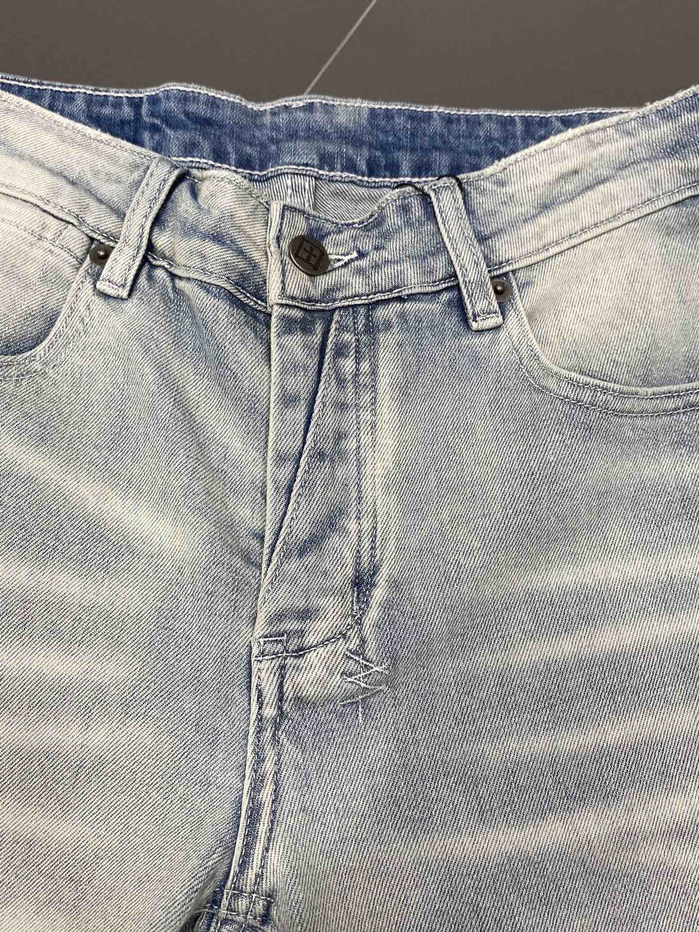  。Ksubi💥独家专供新款休闲牛仔裤 高端版本！专柜 面料 透气舒适度高，细节无可挑剔，品牌元素设计理