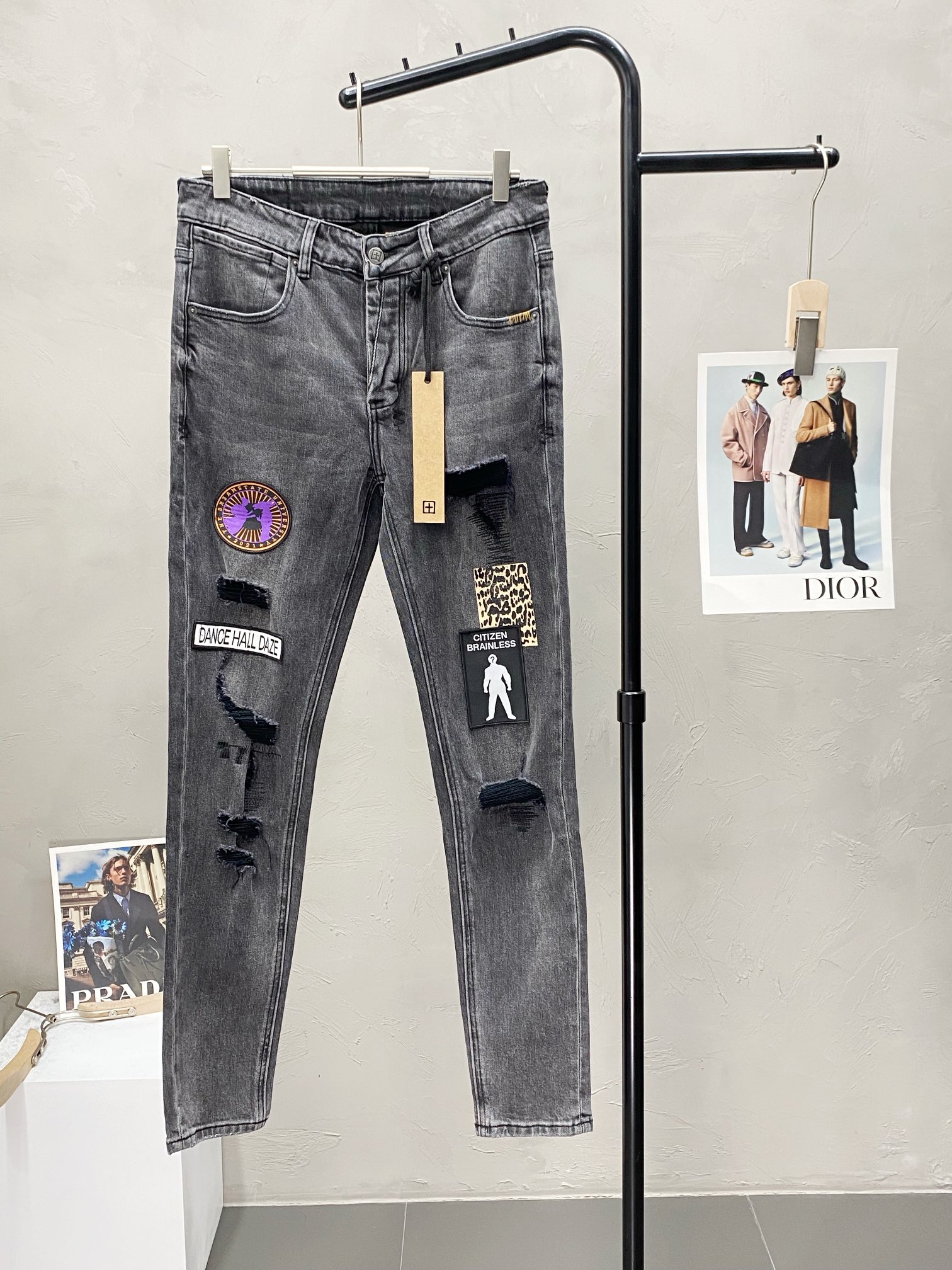  。Ksubi💥独家专供新款休闲牛仔裤 高端版本！专柜 面料 透气舒适度高，细节无可挑剔，品牌元素设计理