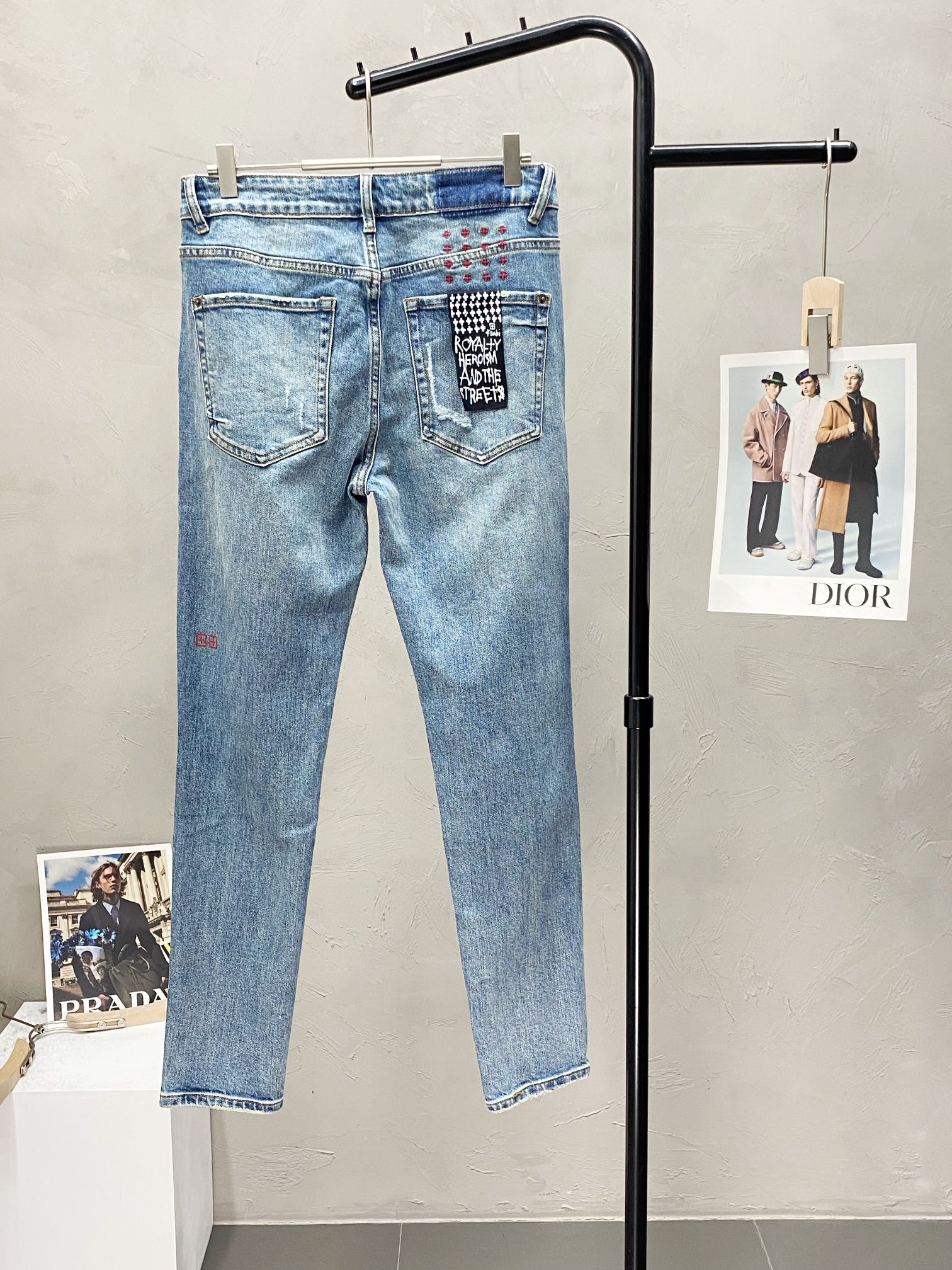  。Ksubi💥独家专供新款休闲牛仔裤 高端版本！专柜 面料 透气舒适度高，细节无可挑剔，品牌元素设计理