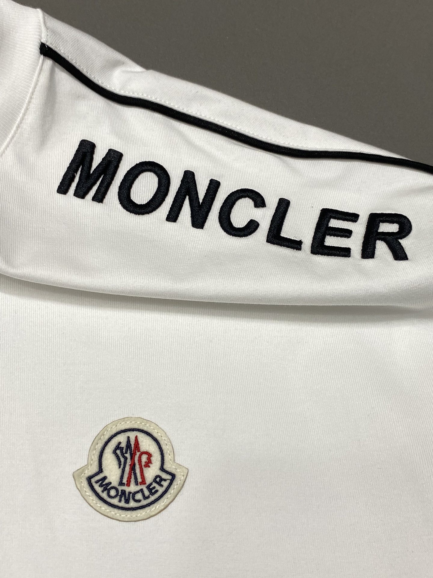  。Moncler蒙口💥独家专供新款原单男士休闲短袖 高端  高版本 时尚百搭爆款⚠️⚠️✨✨进口面料 