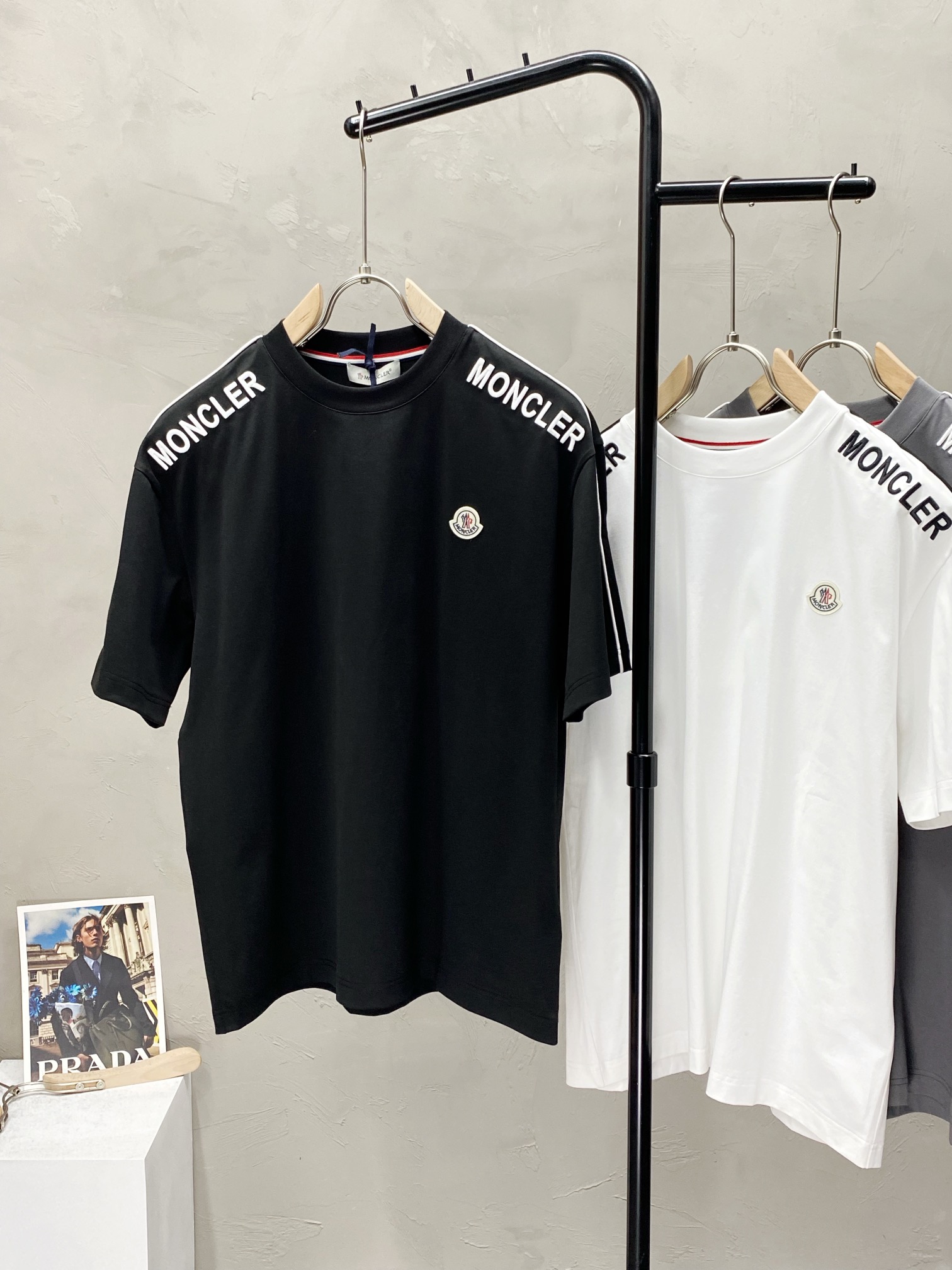  。Moncler蒙口💥独家专供新款原单男士休闲短袖 高端  高版本 时尚百搭爆款⚠️⚠️✨✨进口面料 