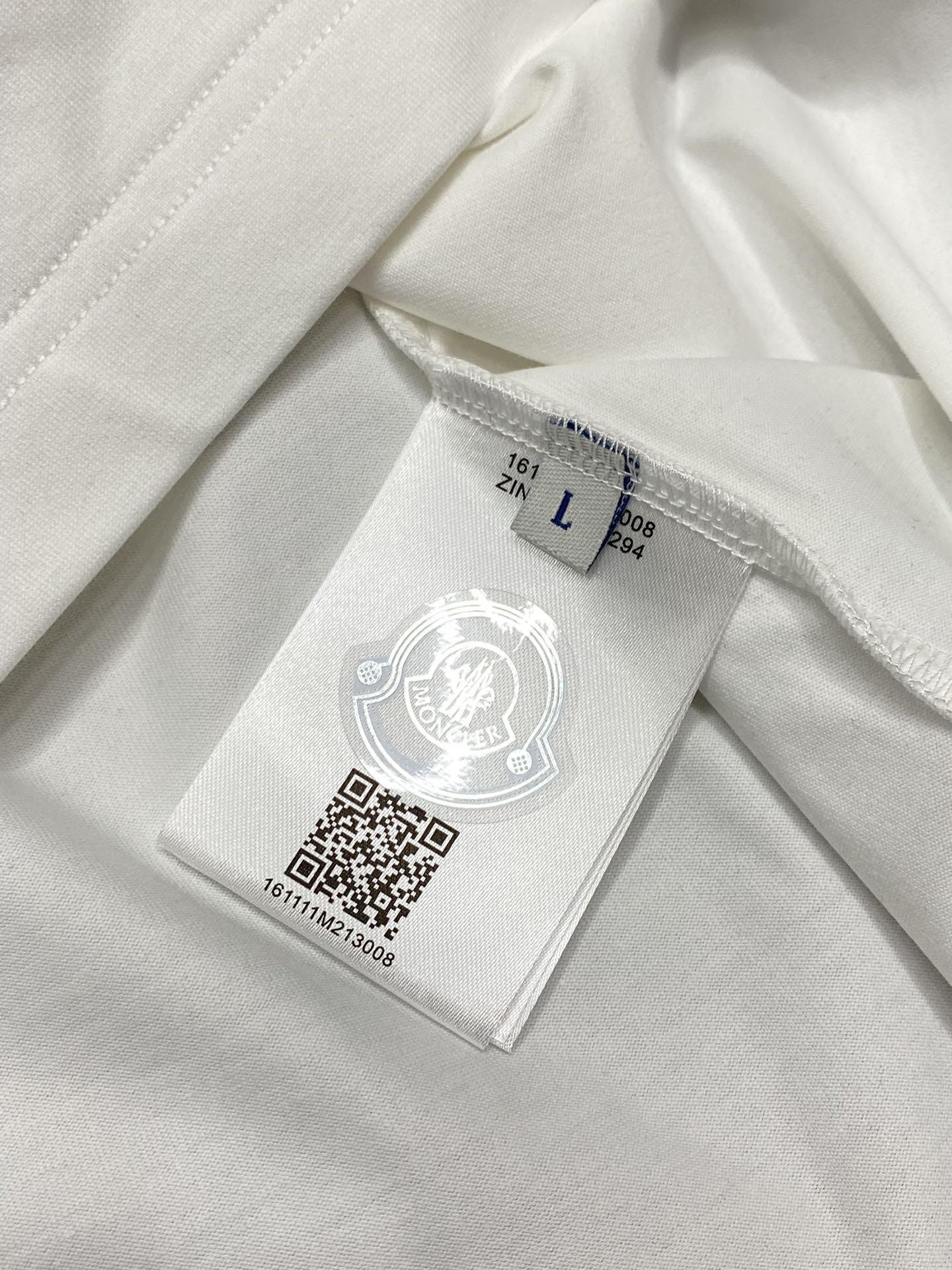  。Moncler蒙口💥独家专供新款原单男士休闲短袖 高端  高版本 时尚百搭爆款⚠️⚠️✨✨进口面料 