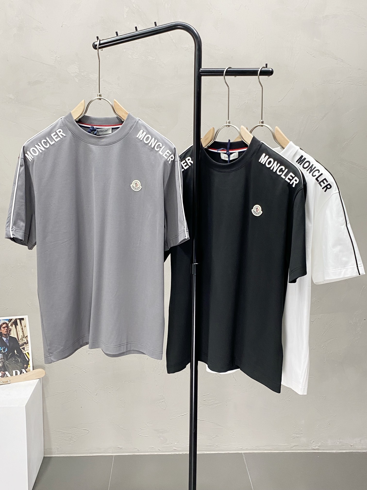  。Moncler蒙口💥独家专供新款原单男士休闲短袖 高端  高版本 时尚百搭爆款⚠️⚠️✨✨进口面料 