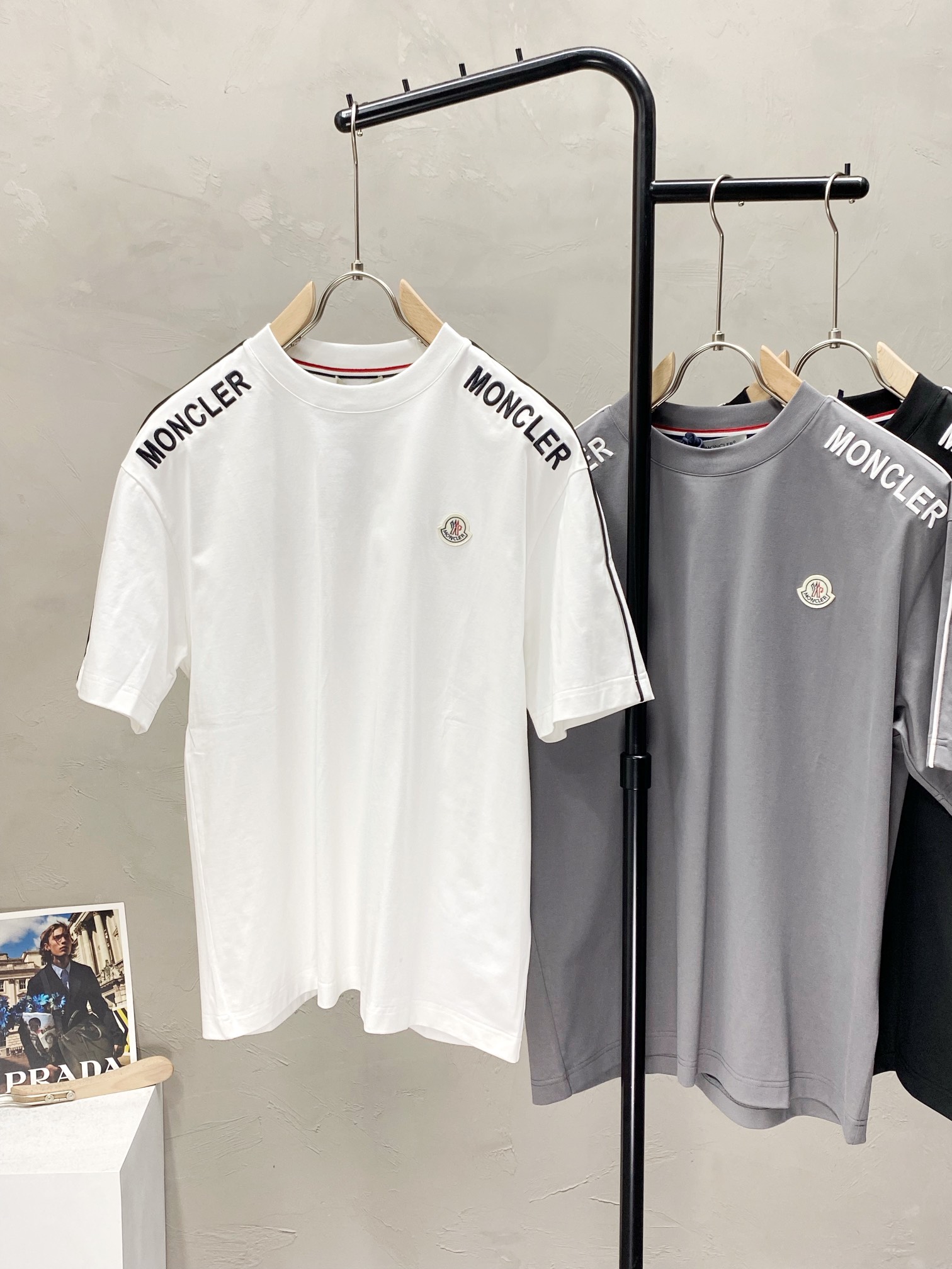  。Moncler蒙口💥独家专供新款原单男士休闲短袖 高端  高版本 时尚百搭爆款⚠️⚠️✨✨进口面料 