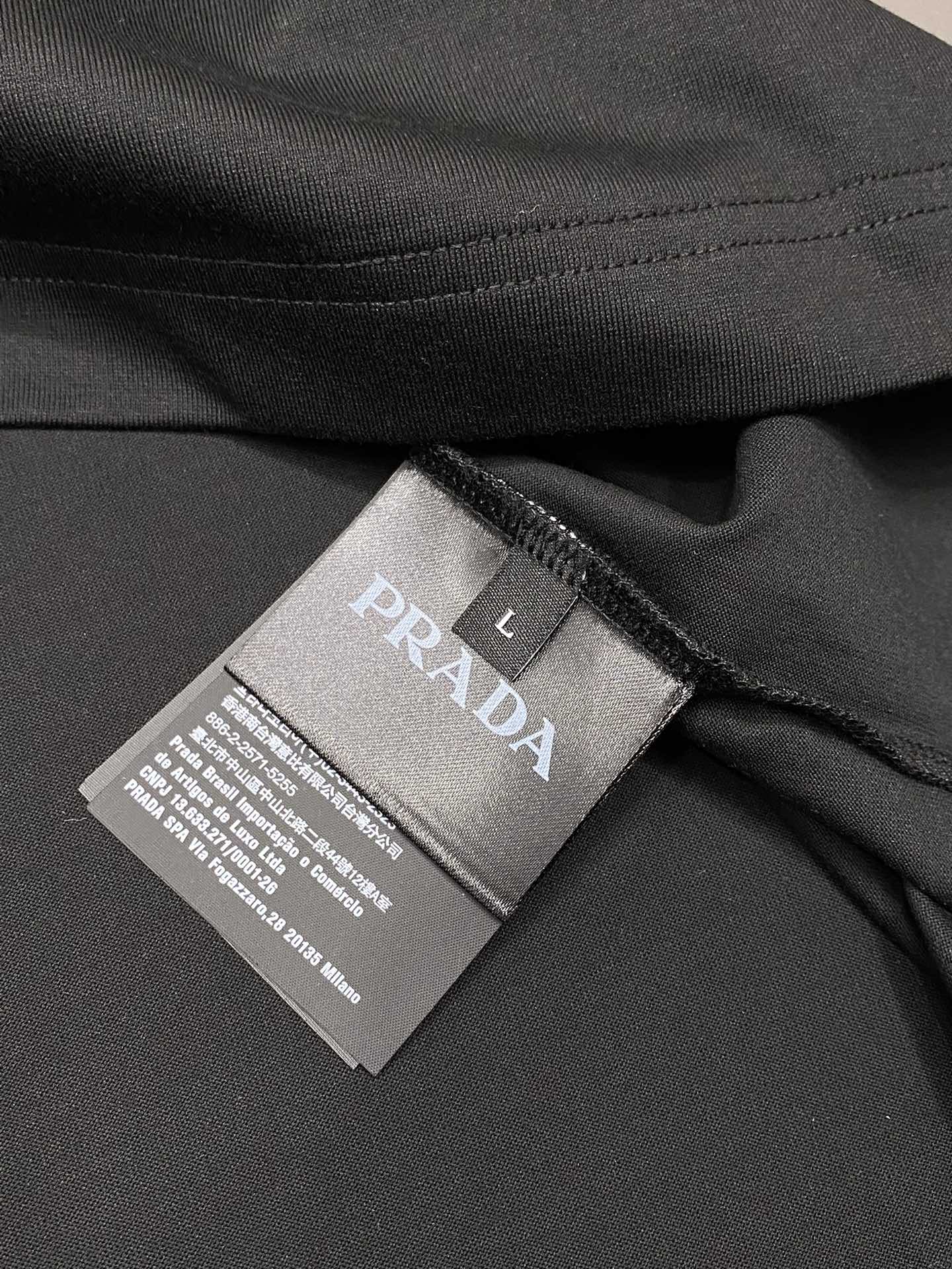  。Prada普拉达💥独家专供新款原单男士休闲短袖 高端  高版本 时尚百搭爆款⚠️⚠️✨✨进口面料 手