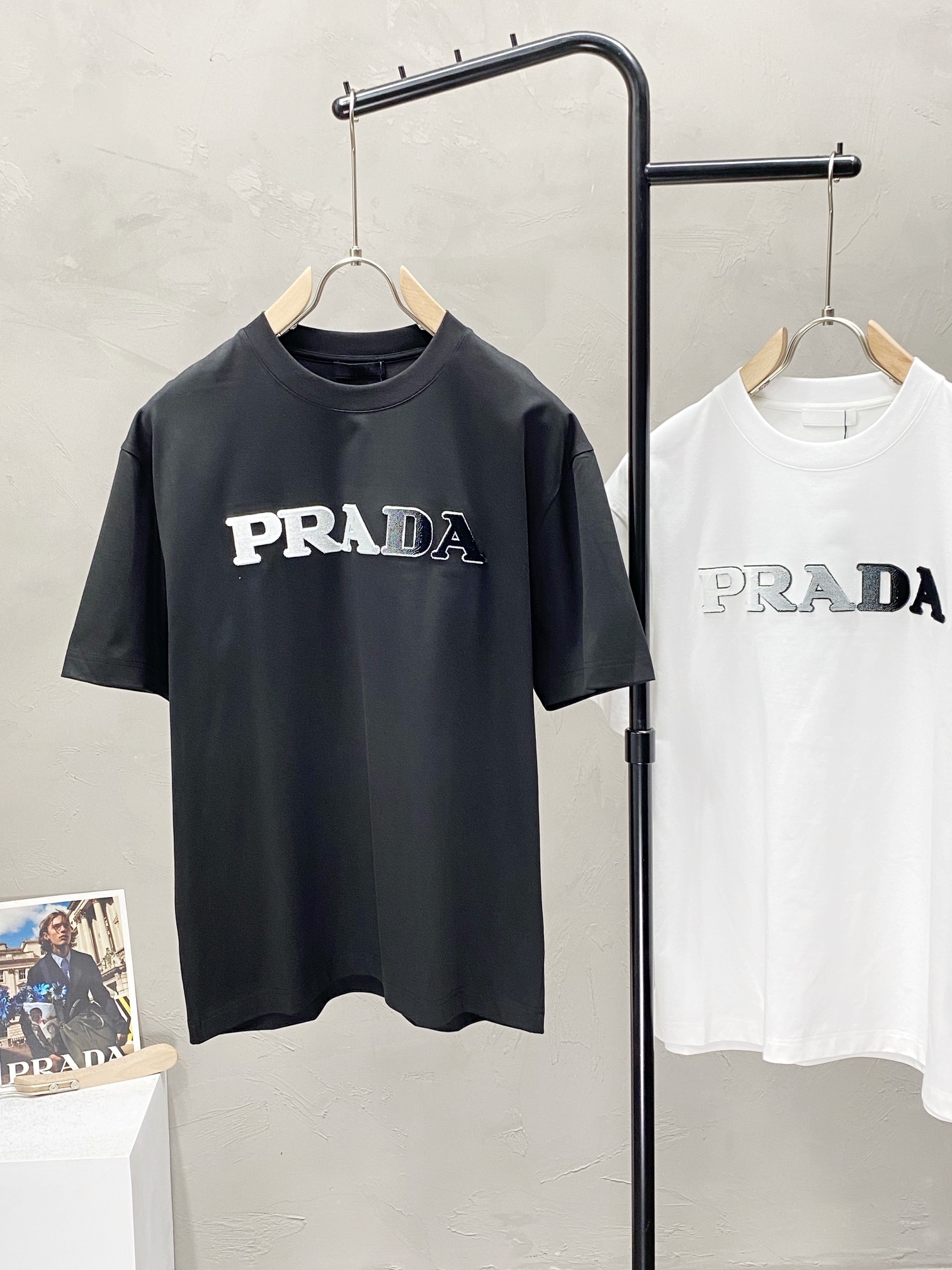  。Prada普拉达💥独家专供新款原单男士休闲短袖 高端  高版本 时尚百搭爆款⚠️⚠️✨✨进口面料 手