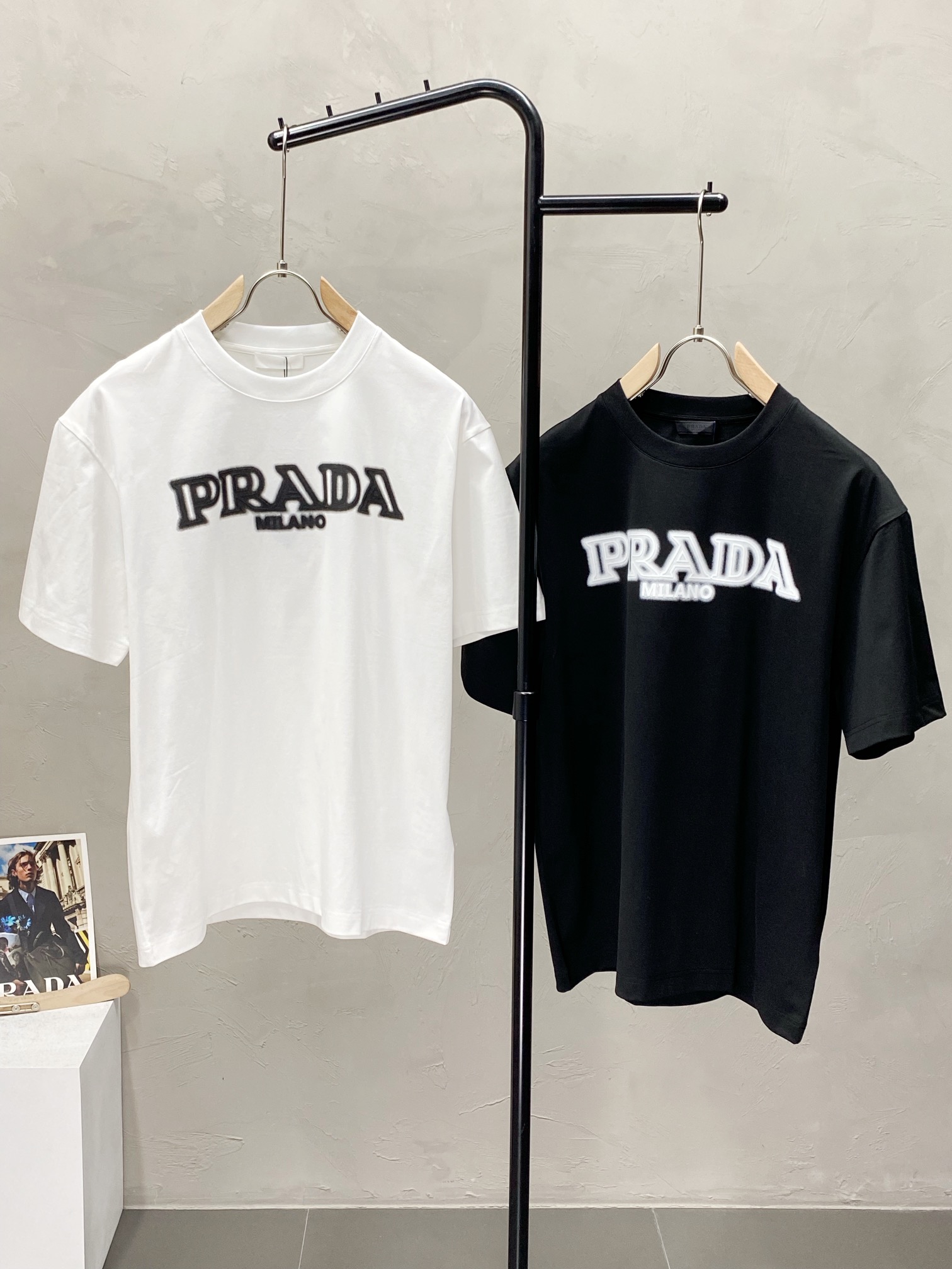  。Prada普拉达💥独家专供新款原单男士休闲短袖 高端  高版本 时尚百搭爆款⚠️⚠️✨✨进口面料 手