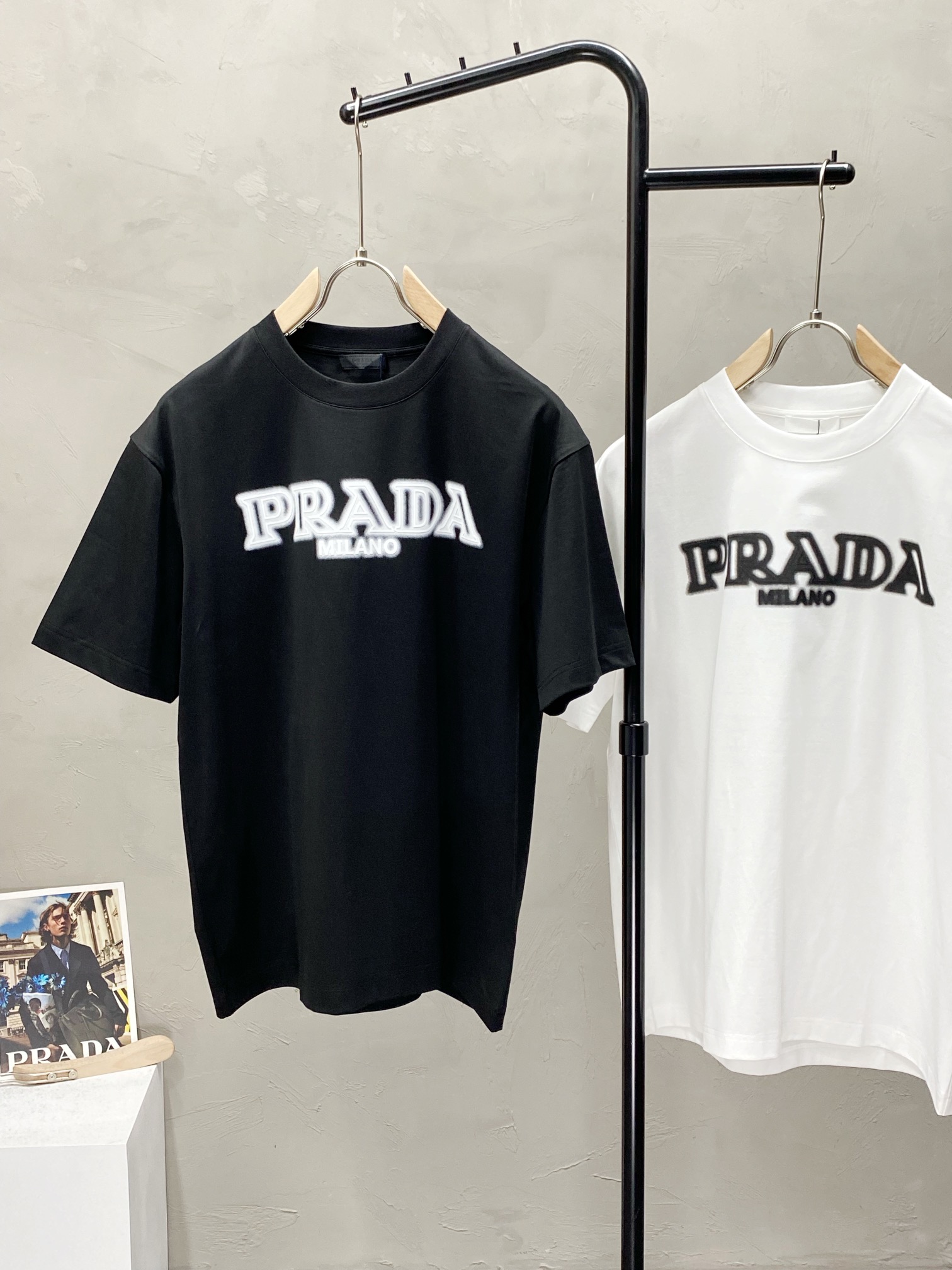  。Prada普拉达💥独家专供新款原单男士休闲短袖 高端  高版本 时尚百搭爆款⚠️⚠️✨✨进口面料 手