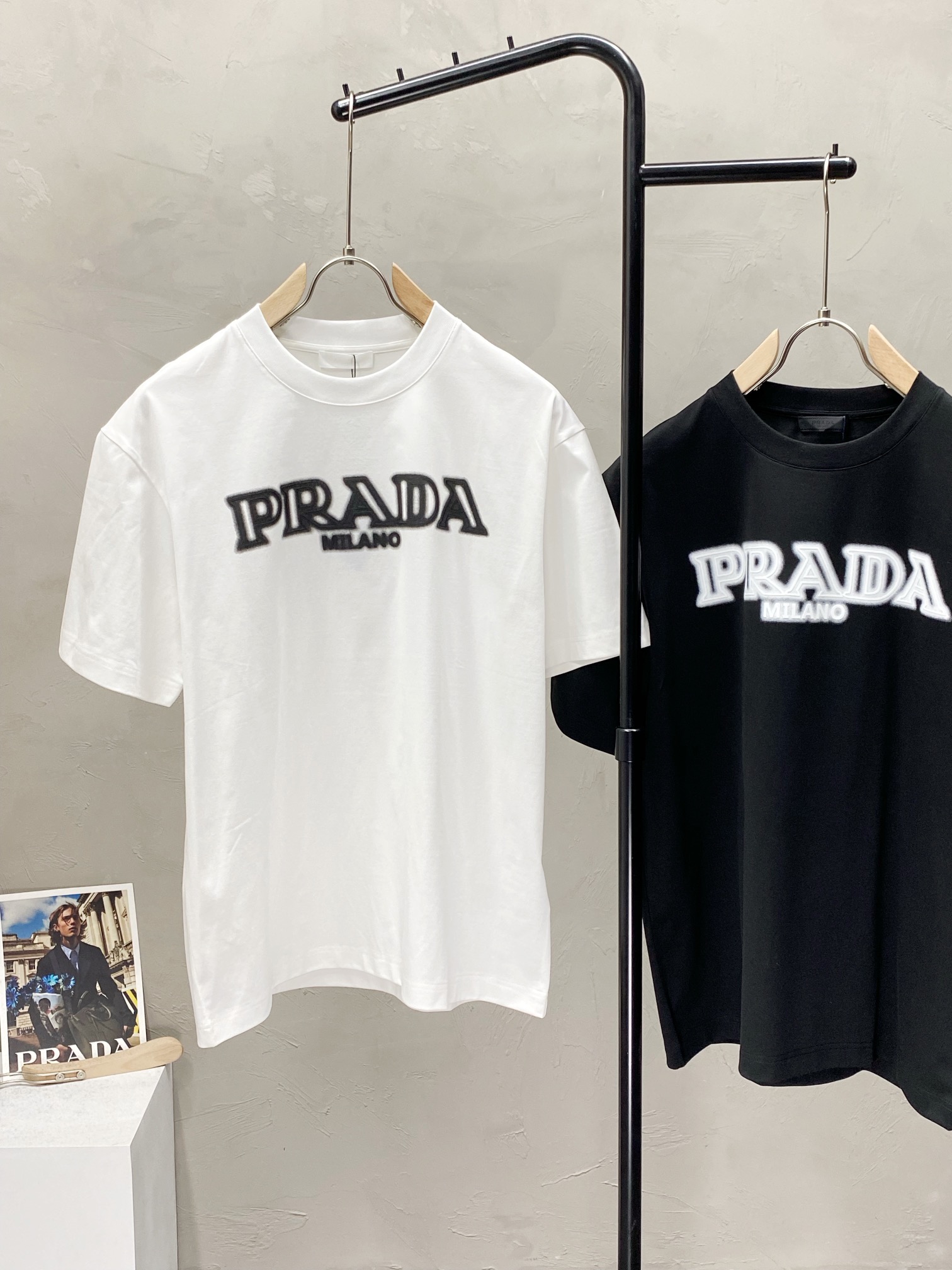  。Prada普拉达💥独家专供新款原单男士休闲短袖 高端  高版本 时尚百搭爆款⚠️⚠️✨✨进口面料 手