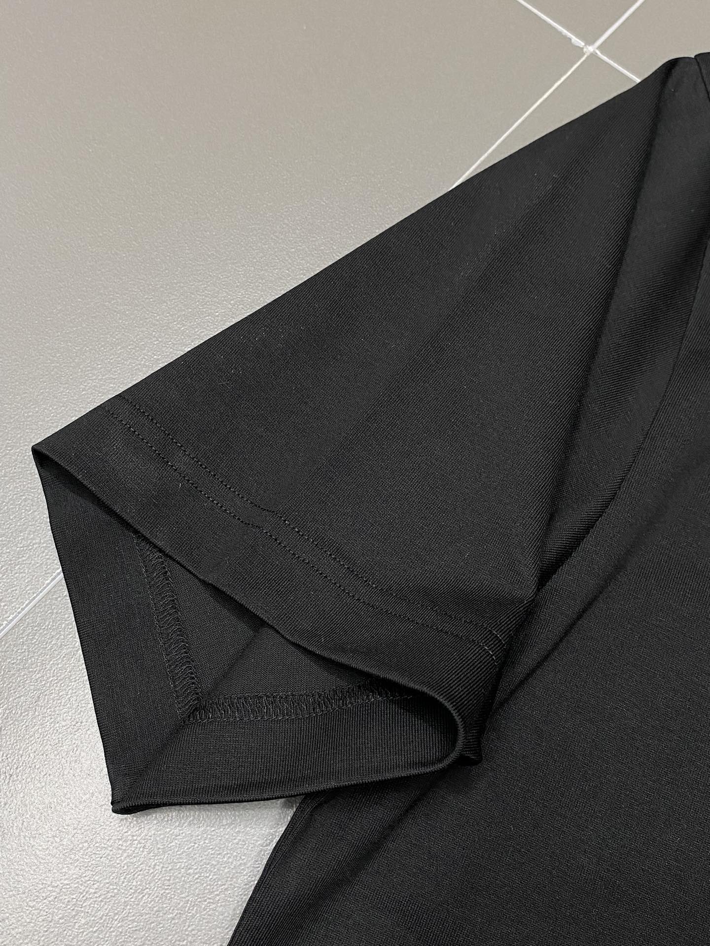  。Prada普拉达💥独家专供新款原单男士休闲短袖 高端  高版本 时尚百搭爆款⚠️⚠️✨✨进口面料 手