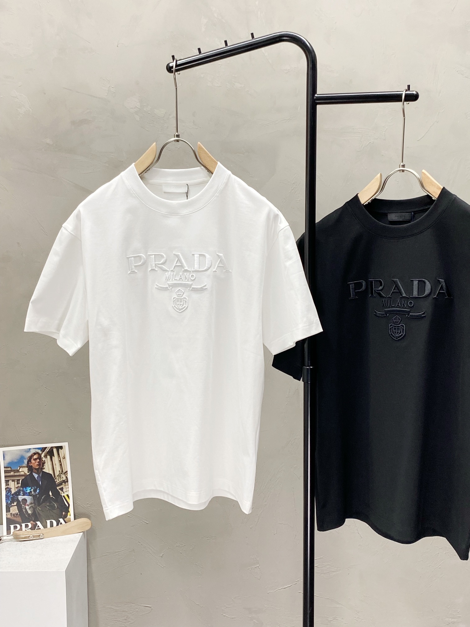  。Prada普拉达💥独家专供新款原单男士休闲短袖 高端  高版本 时尚百搭爆款⚠️⚠️✨✨进口面料 手