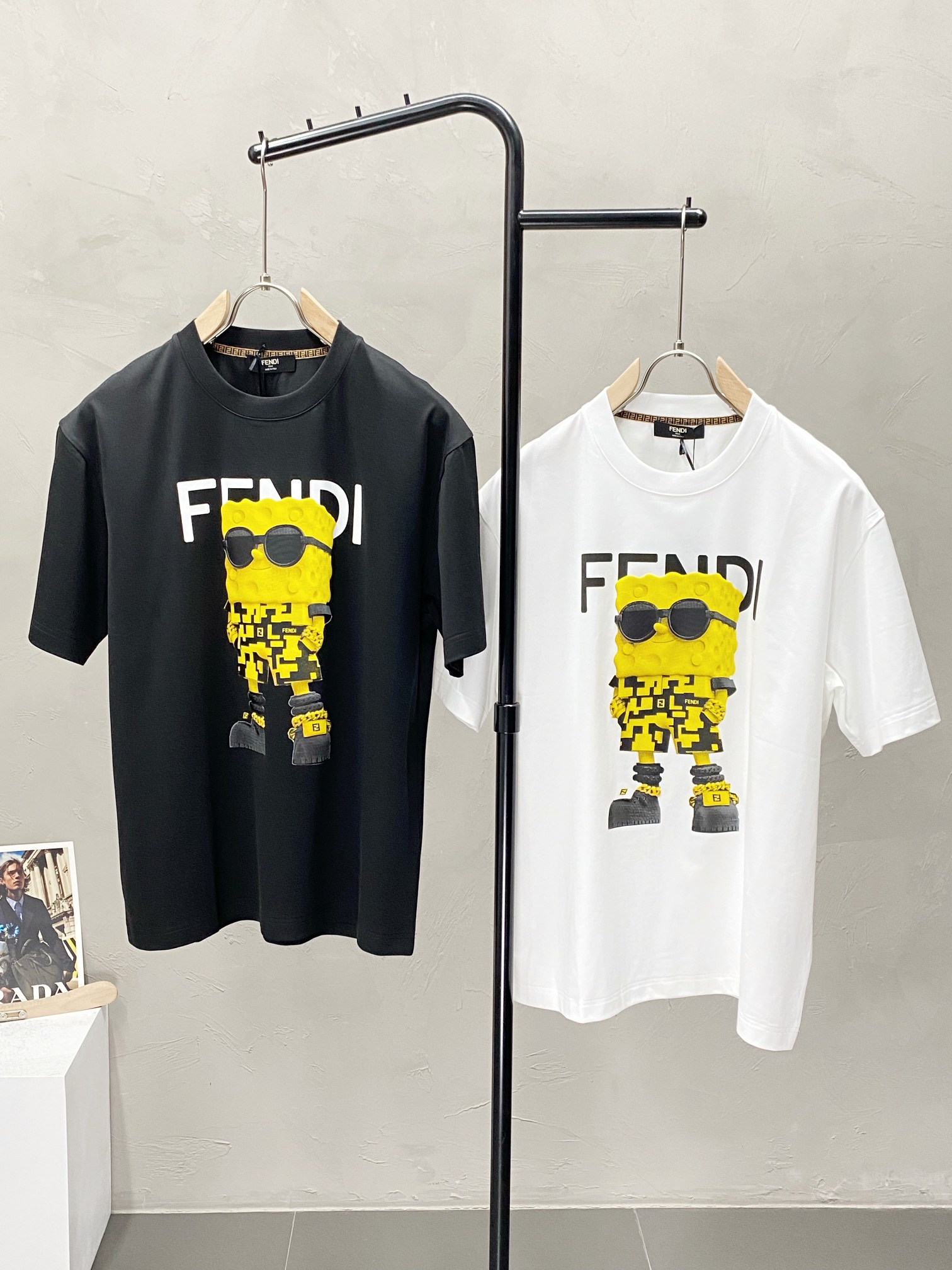  。FENDI芬迪💥独家专供新款原单男士休闲短袖 高端  高版本 时尚百搭爆款⚠️⚠️✨✨进口面料 手感