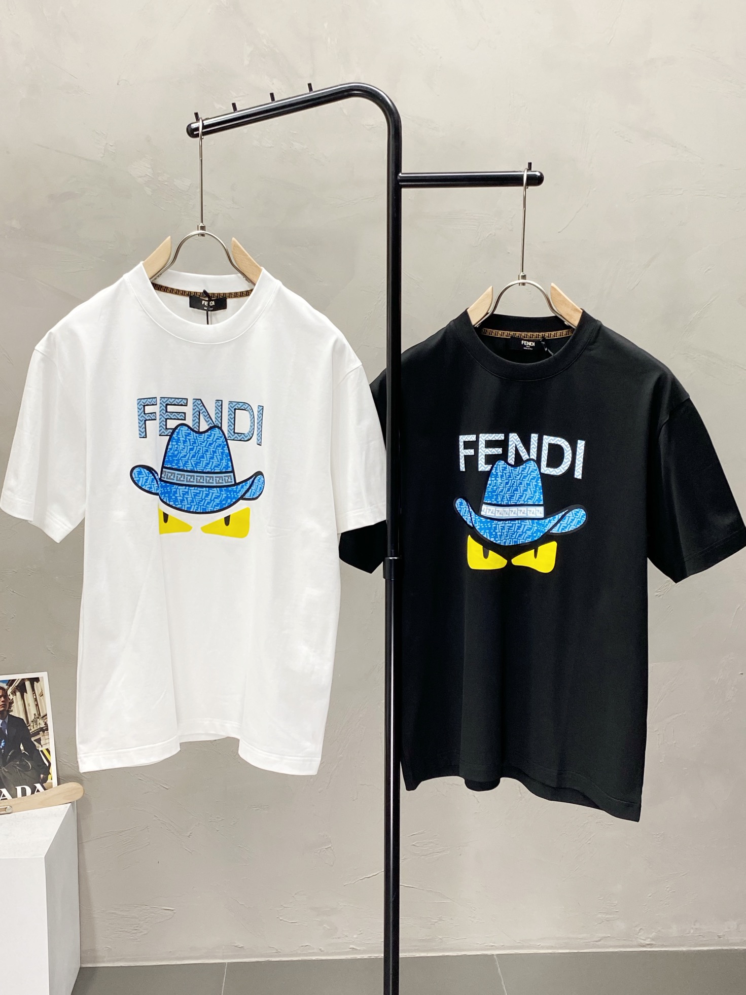  。FENDI芬迪💥独家专供新款原单男士休闲短袖 高端  高版本 时尚百搭爆款⚠️⚠️✨✨进口面料 手感