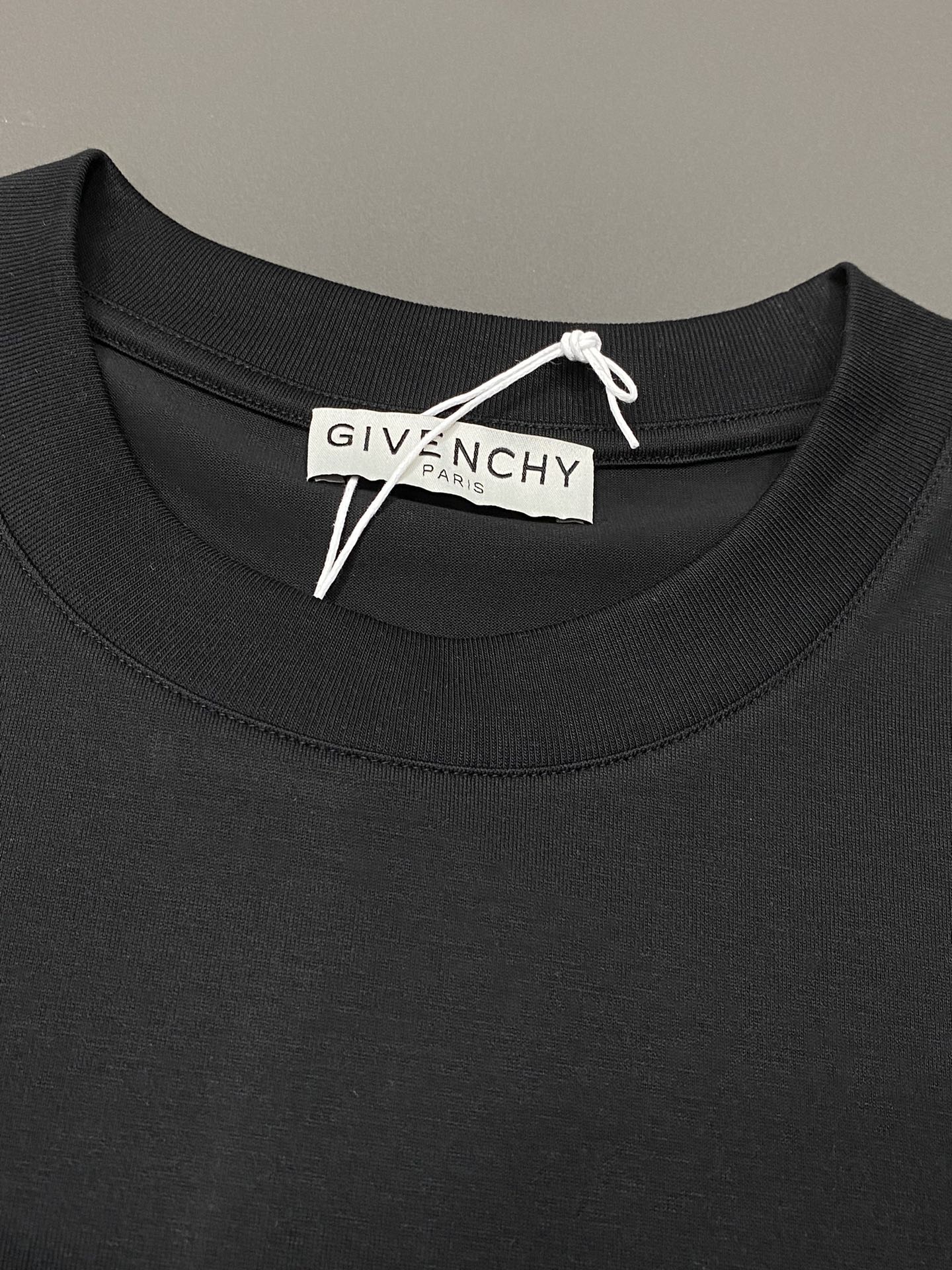  。Givenchy纪梵希💥独家专供新款原单男士休闲短袖 高端  高版本 时尚百搭爆款⚠️⚠️✨✨进口面