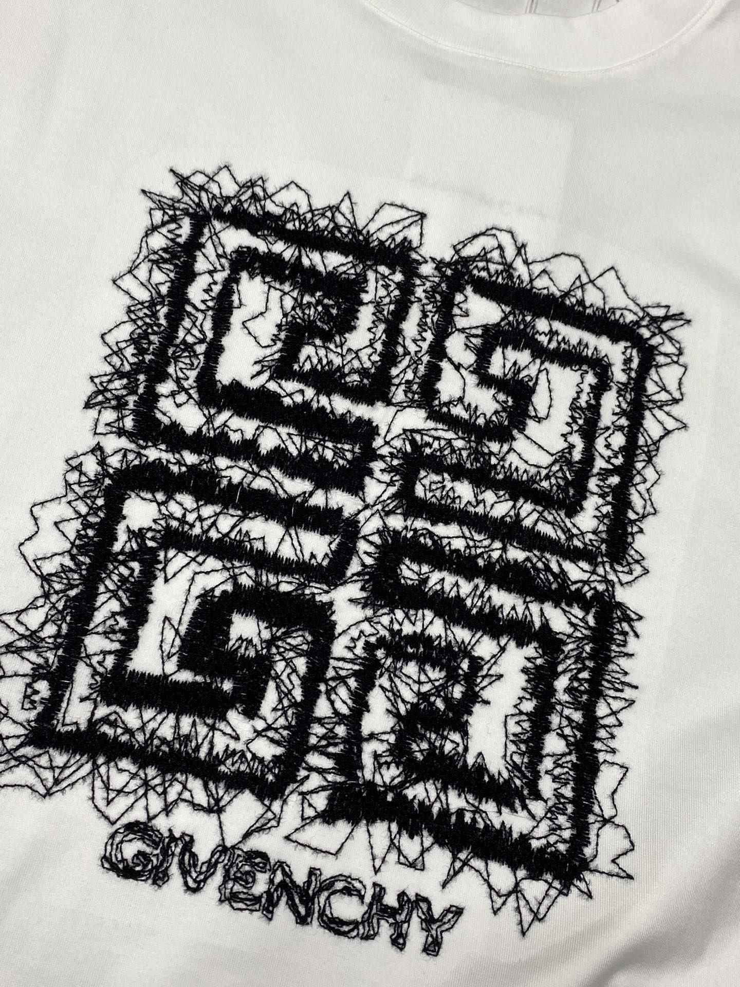  。Givenchy纪梵希💥独家专供新款原单男士休闲短袖 高端  高版本 时尚百搭爆款⚠️⚠️✨✨进口面