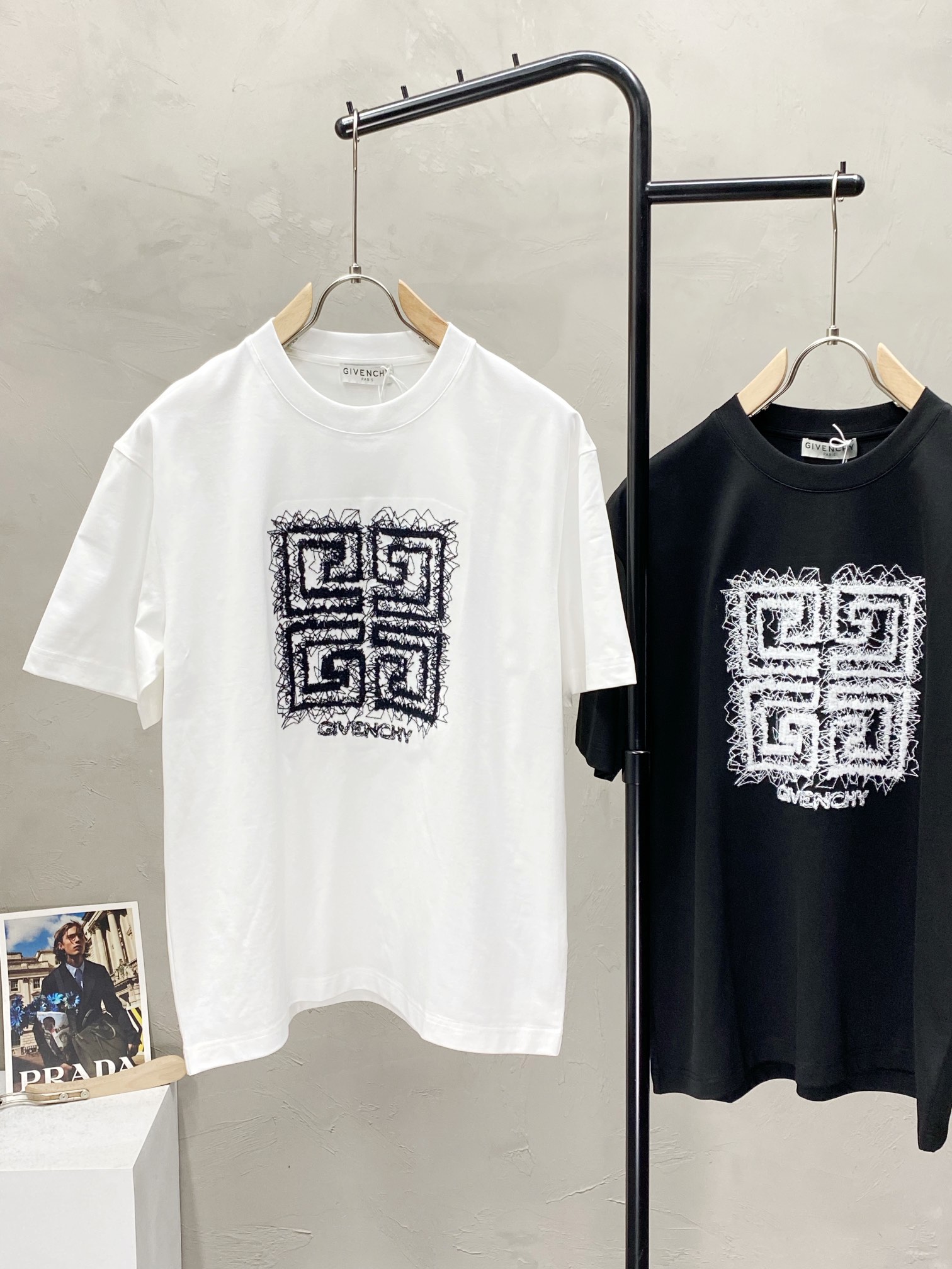  。Givenchy纪梵希💥独家专供新款原单男士休闲短袖 高端  高版本 时尚百搭爆款⚠️⚠️✨✨进口面