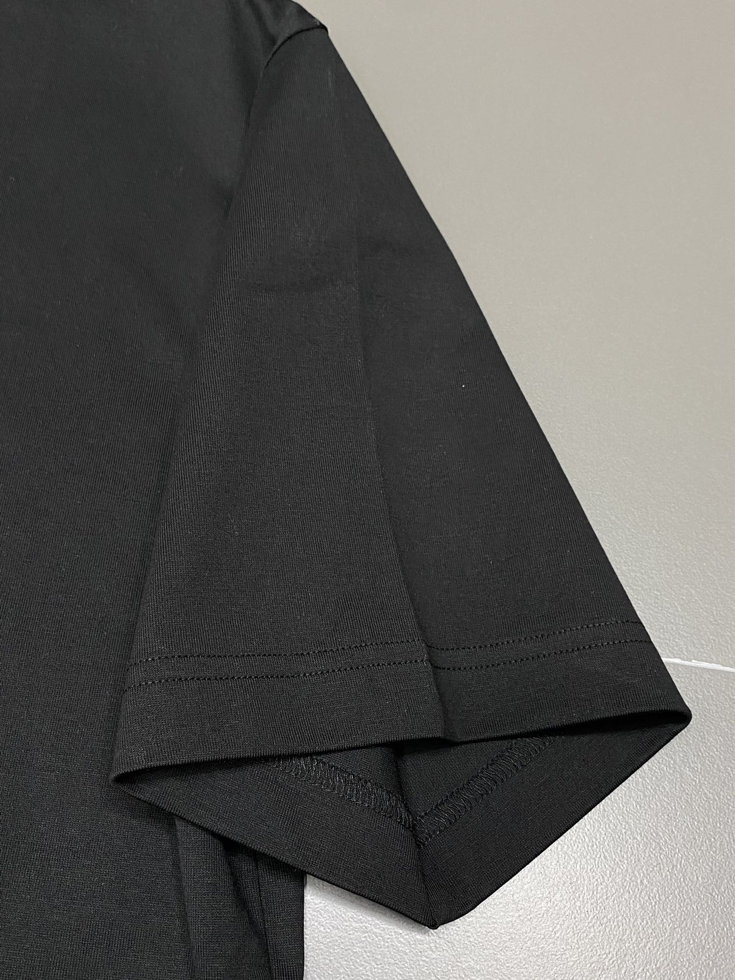  。Loewe罗意威💥独家专供新款原单男士休闲短袖 高端  高版本 时尚百搭爆款⚠️⚠️✨✨进口面料 手