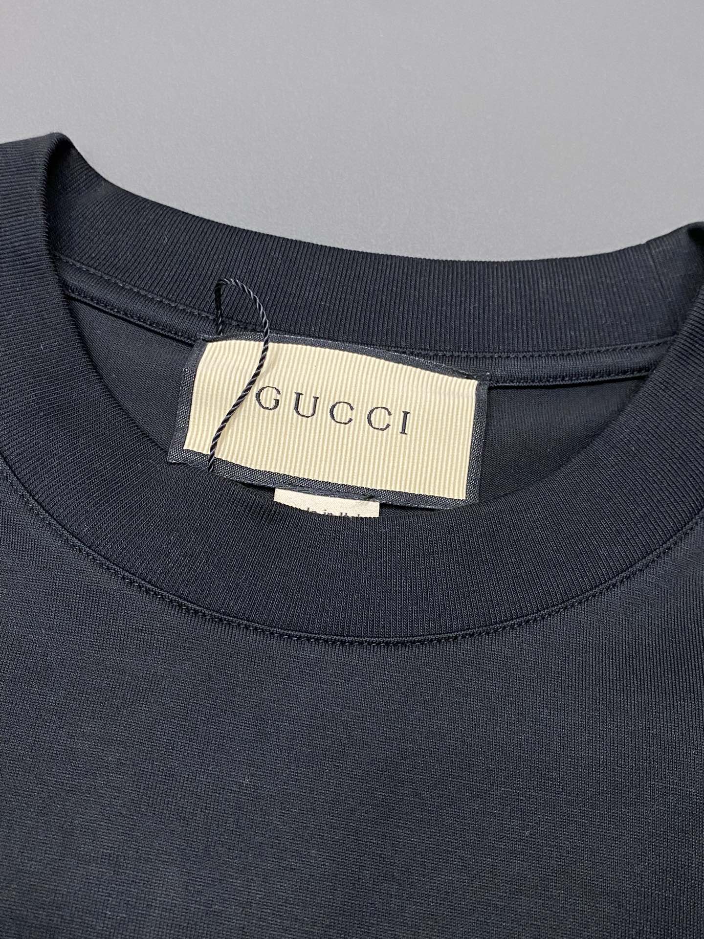  。Gucci古驰💥独家专供新款原单男士休闲短袖 高端  高版本 时尚百搭爆款⚠️⚠️✨✨进口面料 手感