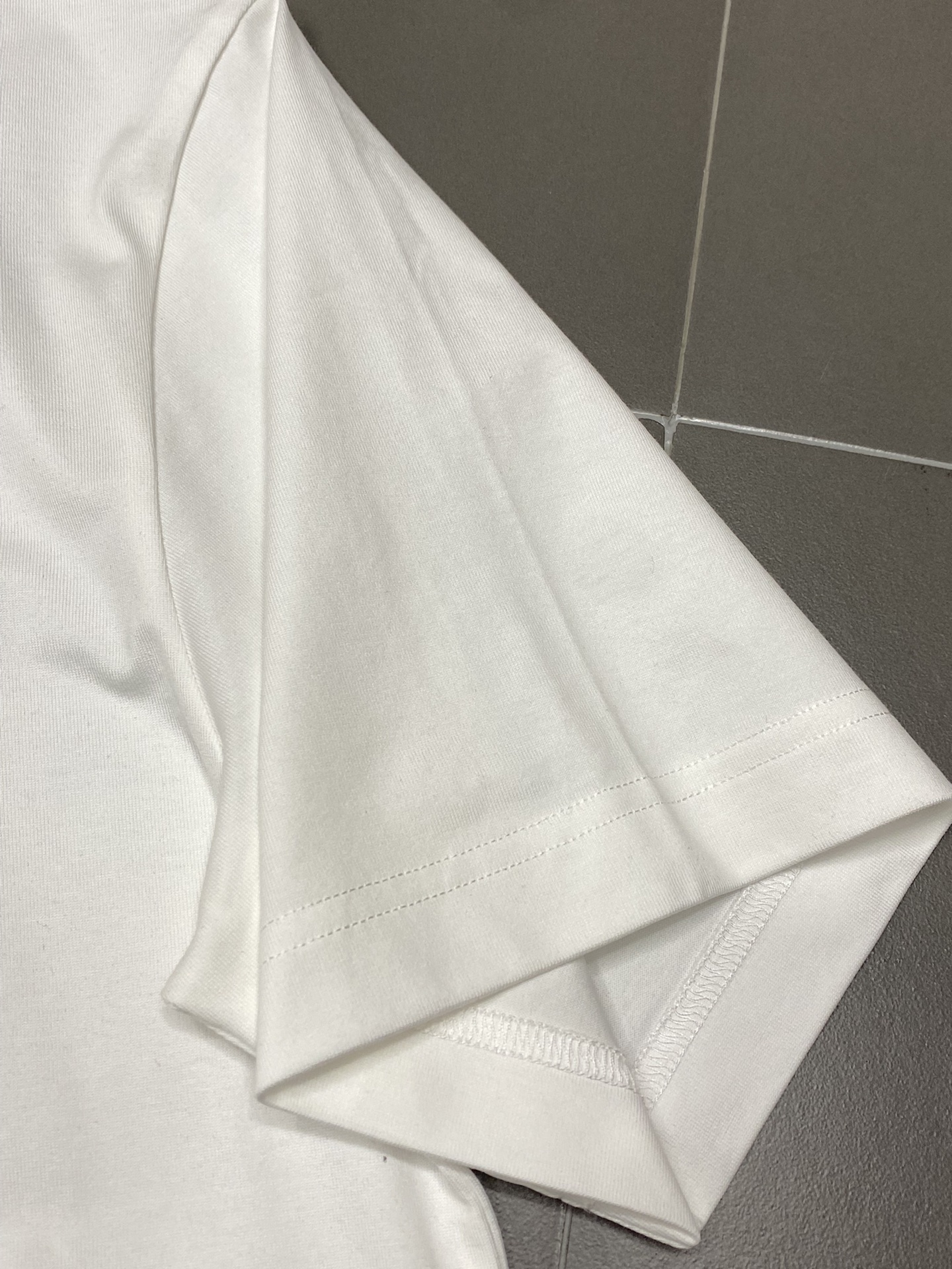  。Gucci古驰💥独家专供新款原单男士休闲短袖 高端  高版本 时尚百搭爆款⚠️⚠️✨✨进口面料 手感