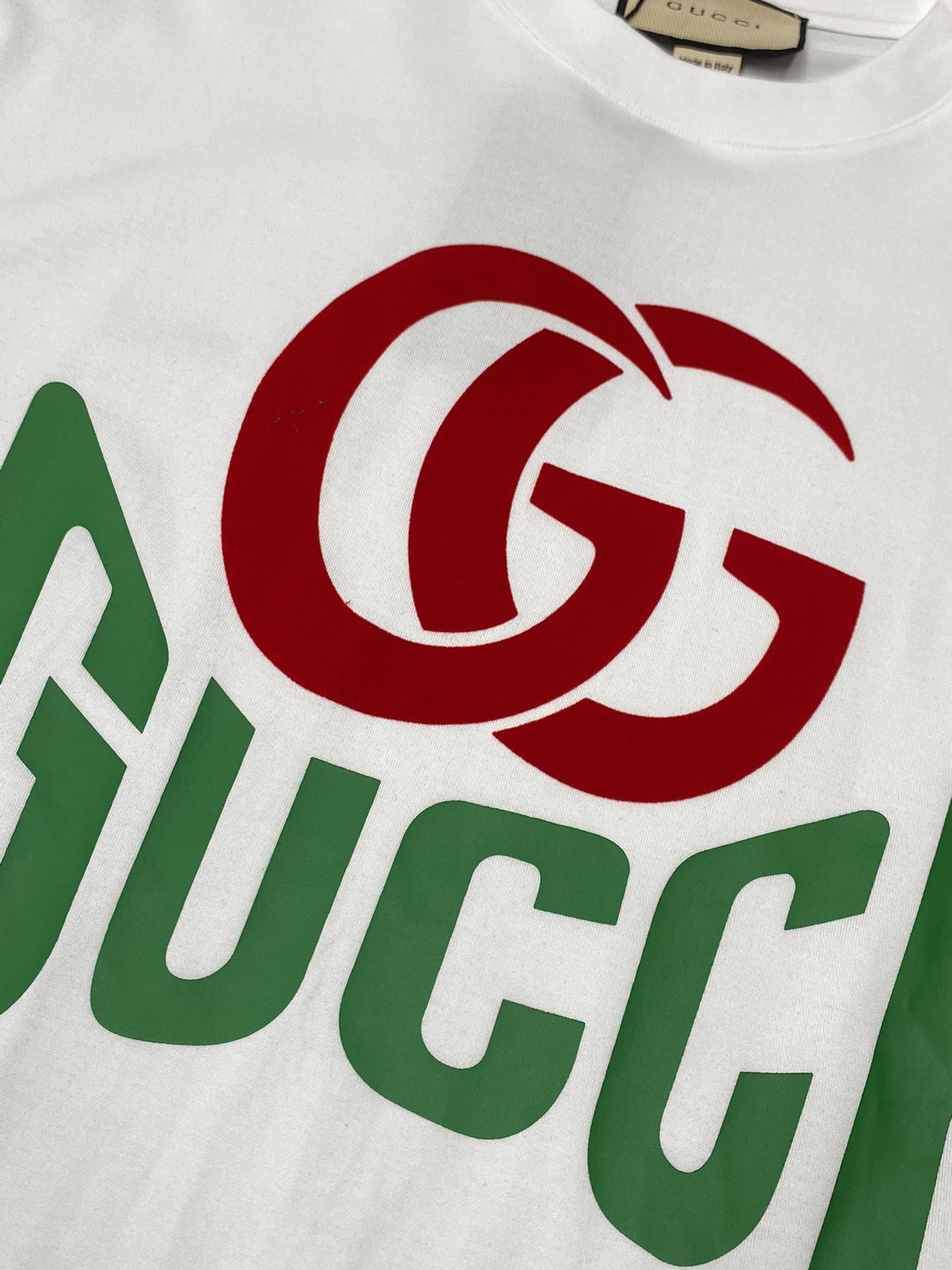  。Gucci古驰💥独家专供新款原单男士休闲短袖 高端  高版本 时尚百搭爆款⚠️⚠️✨✨进口面料 手感