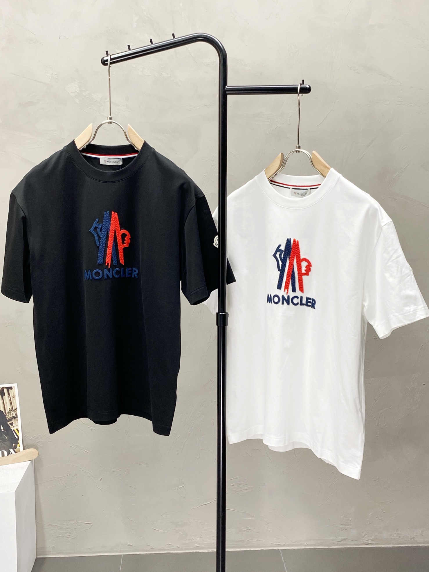  。Moncler蒙口💥独家专供新款原单男士休闲短袖 高端  高版本 时尚百搭爆款⚠️⚠️✨✨进口面料 