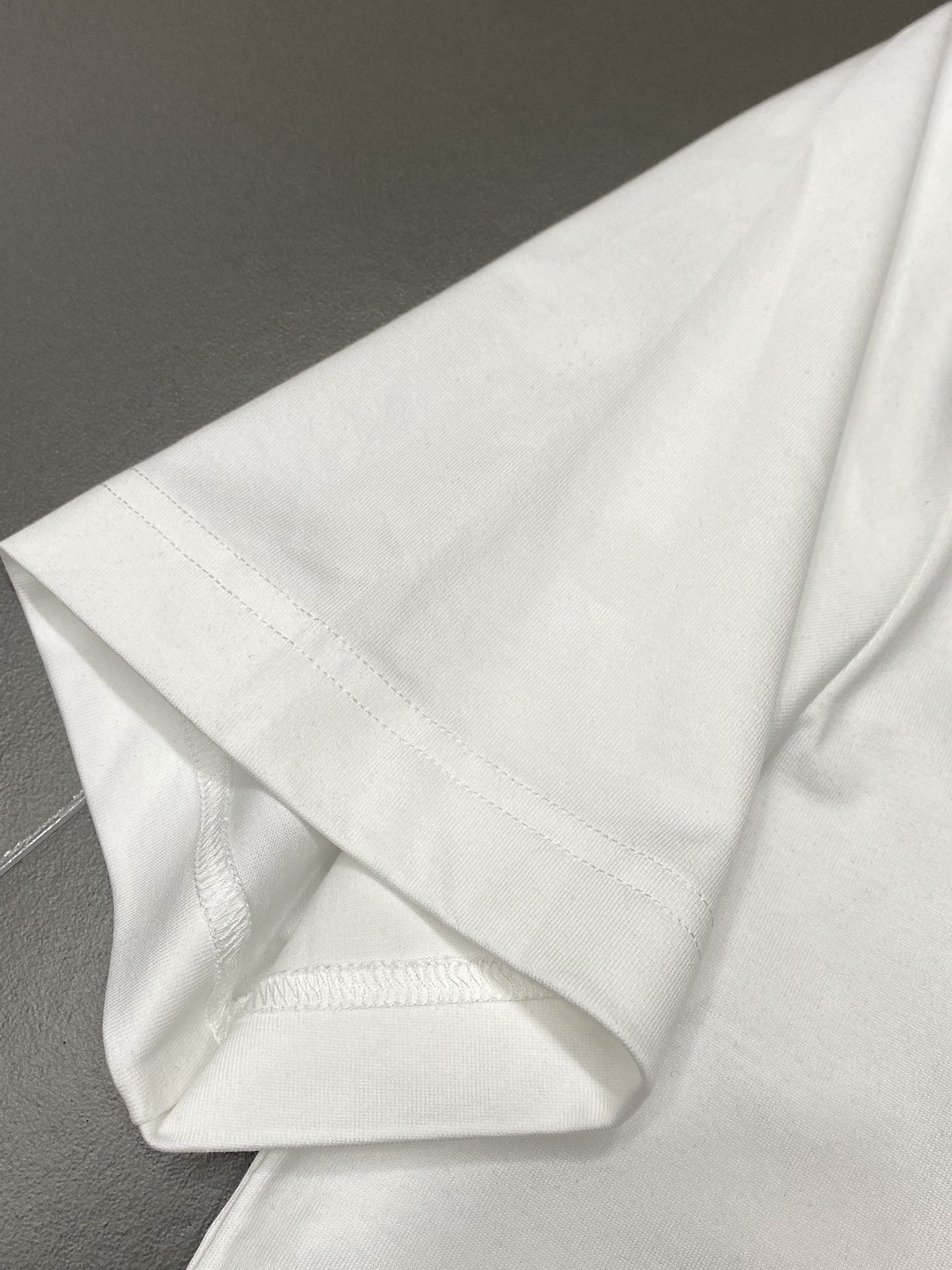  。Dior迪奥💥独家专供新款原单男士休闲短袖 高端  高版本 时尚百搭爆款⚠️⚠️✨✨进口面料 手感超