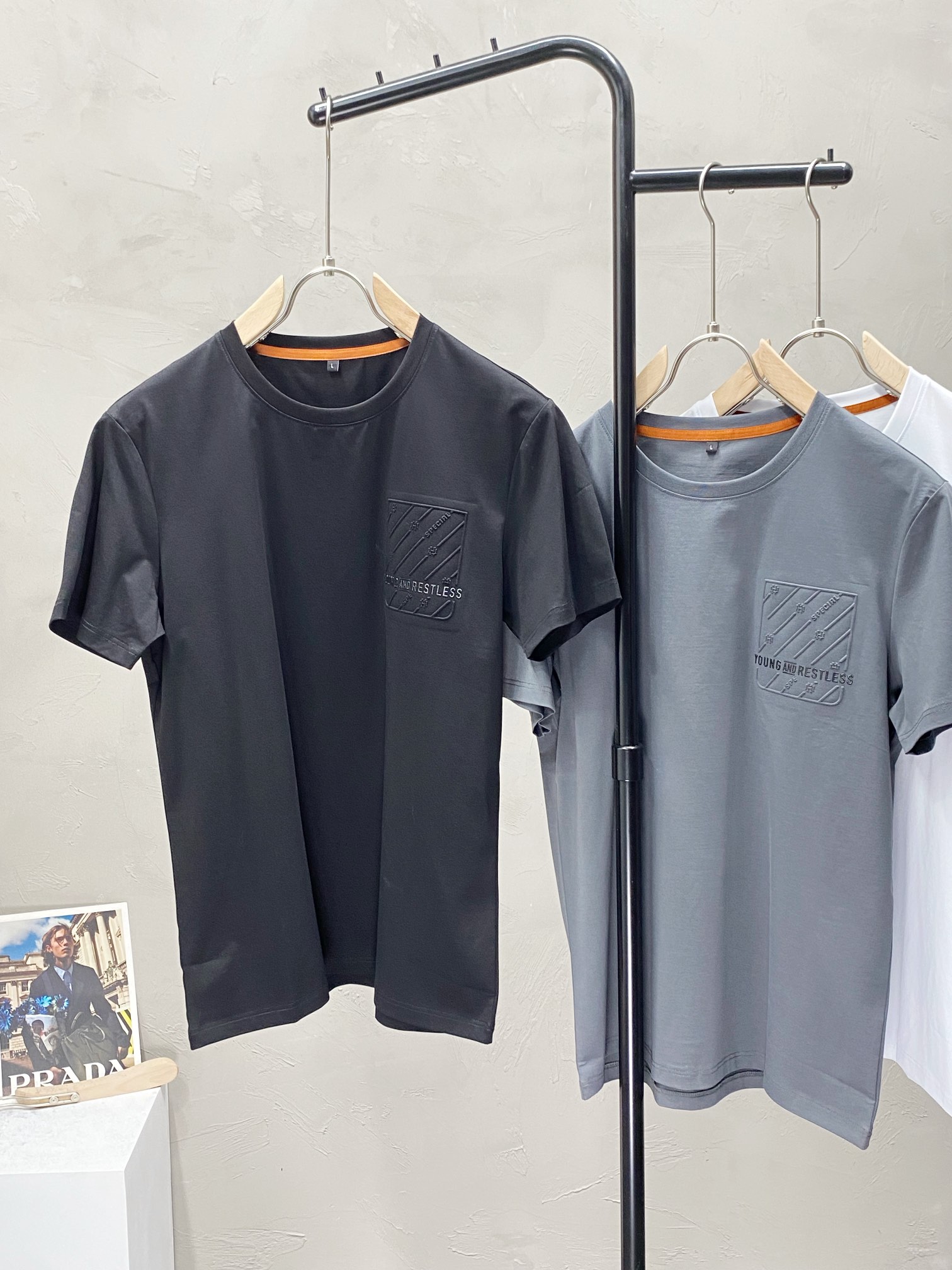    。Hermes爱马仕💥独家专供新款原单男士休闲春夏短袖 高端  高端版本 时尚百搭爆款⚠️⚠️✨✨