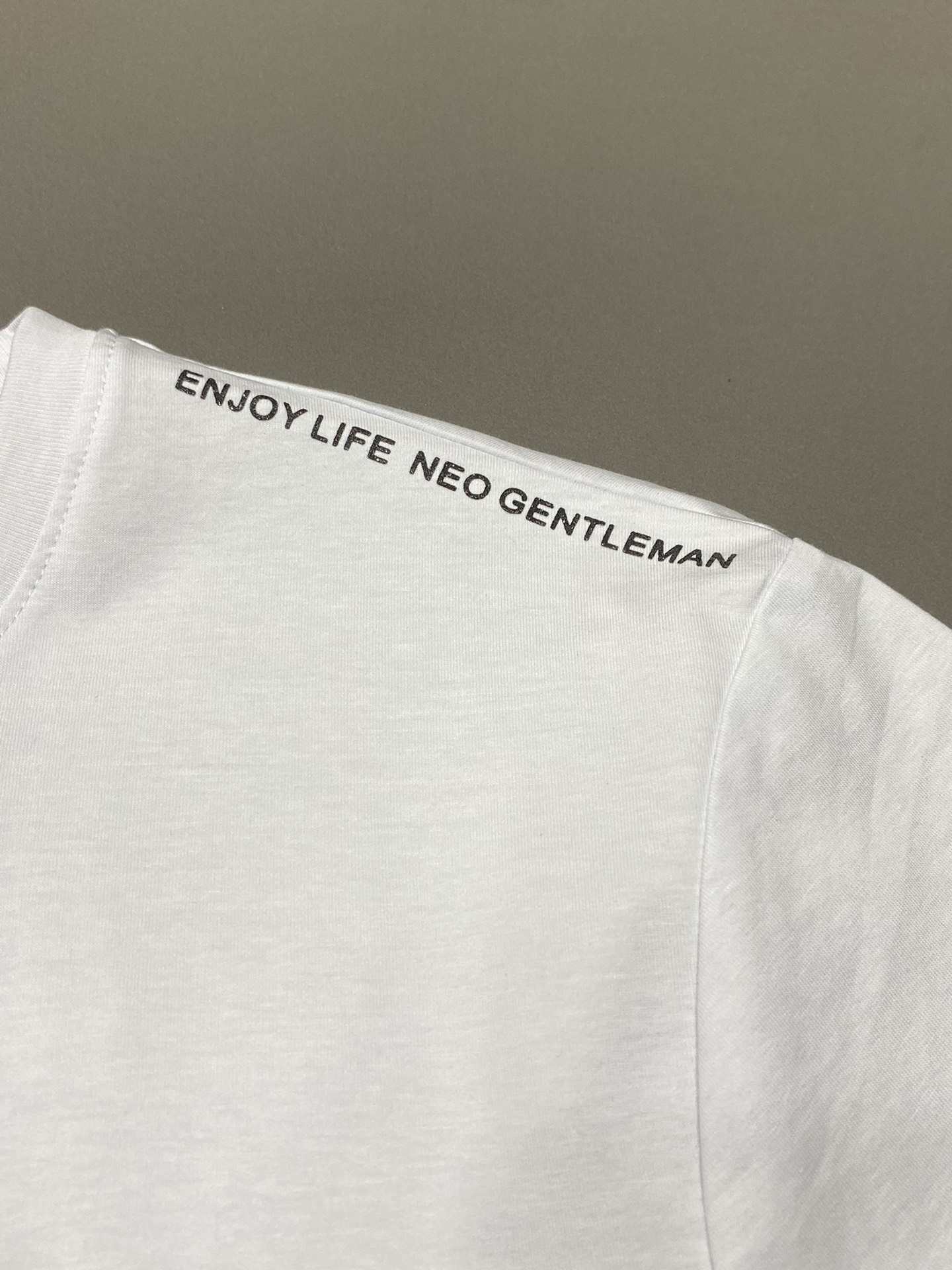    。Hermes爱马仕💥独家专供新款原单男士休闲春夏短袖 高端  高端版本 时尚百搭爆款⚠️⚠️✨✨