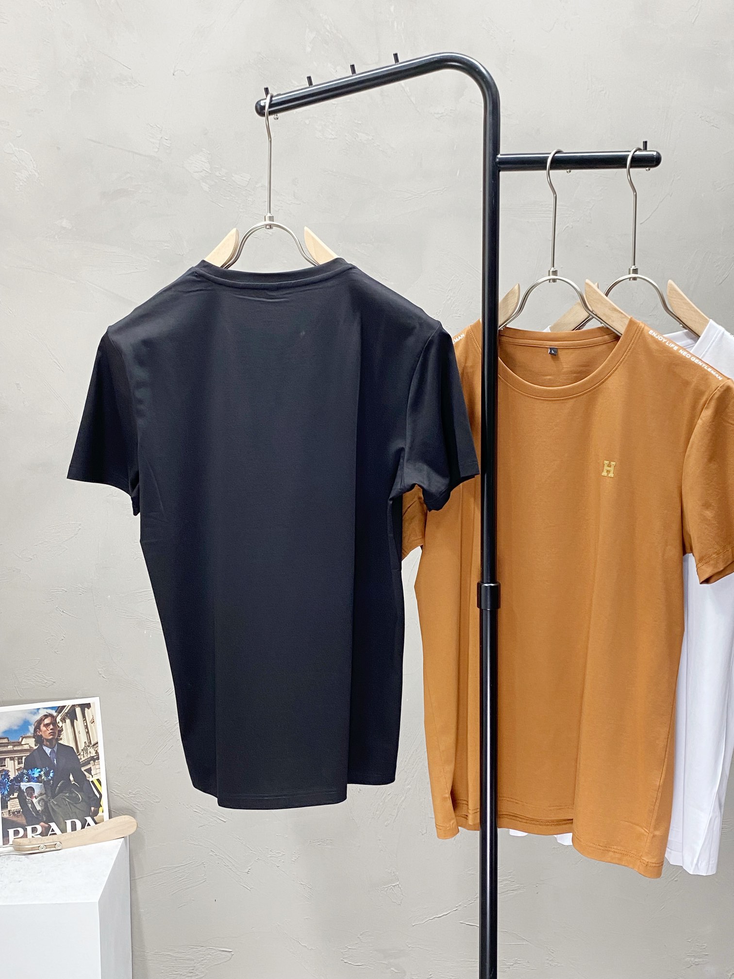    。Hermes爱马仕💥独家专供新款原单男士休闲春夏短袖 高端  高端版本 时尚百搭爆款⚠️⚠️✨✨