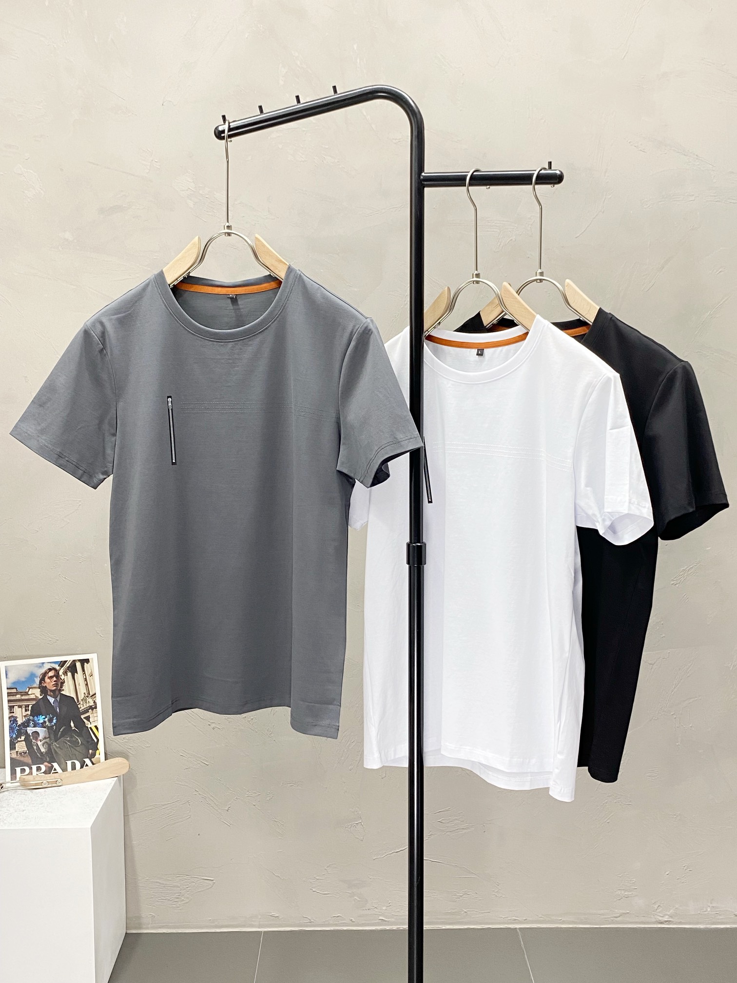    。Hermes爱马仕💥独家专供新款原单男士休闲春夏短袖 高端  高端版本 时尚百搭爆款⚠️⚠️✨✨