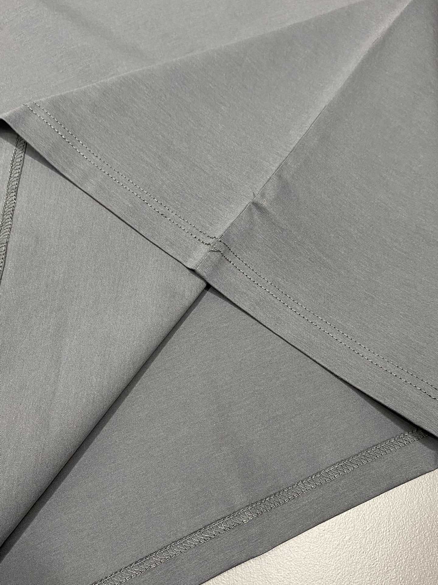    。Hermes爱马仕💥独家专供新款原单男士休闲春夏短袖 高端  高端版本 时尚百搭爆款⚠️⚠️✨✨