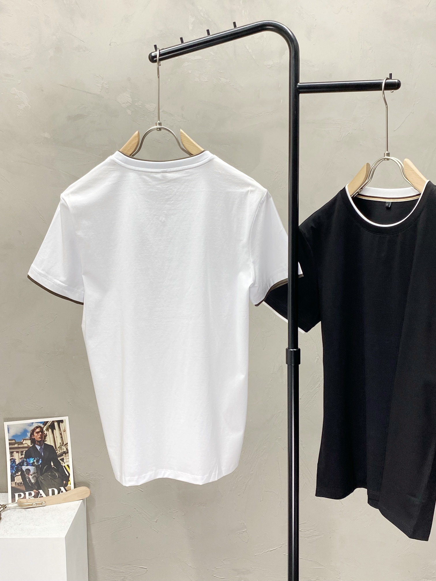    。Dior迪奥💥独家专供新款原单男士休闲春夏短袖 高端  高端版本 时尚百搭爆款⚠️⚠️✨✨进口面