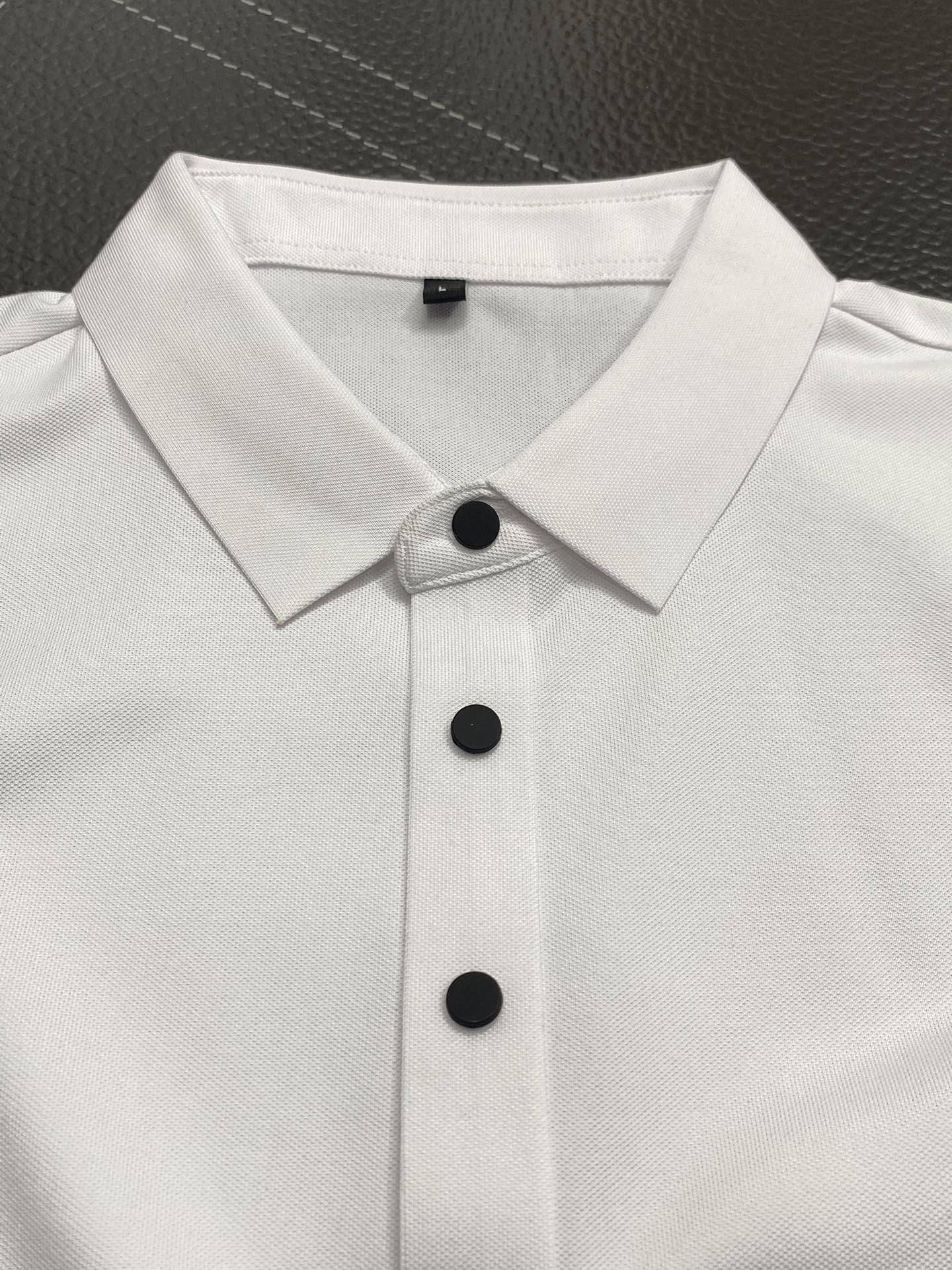    。Burberry巴宝莉💥独家专供新款原单男士休闲春夏翻领短袖 高端  高端版本 时尚百搭爆款⚠️