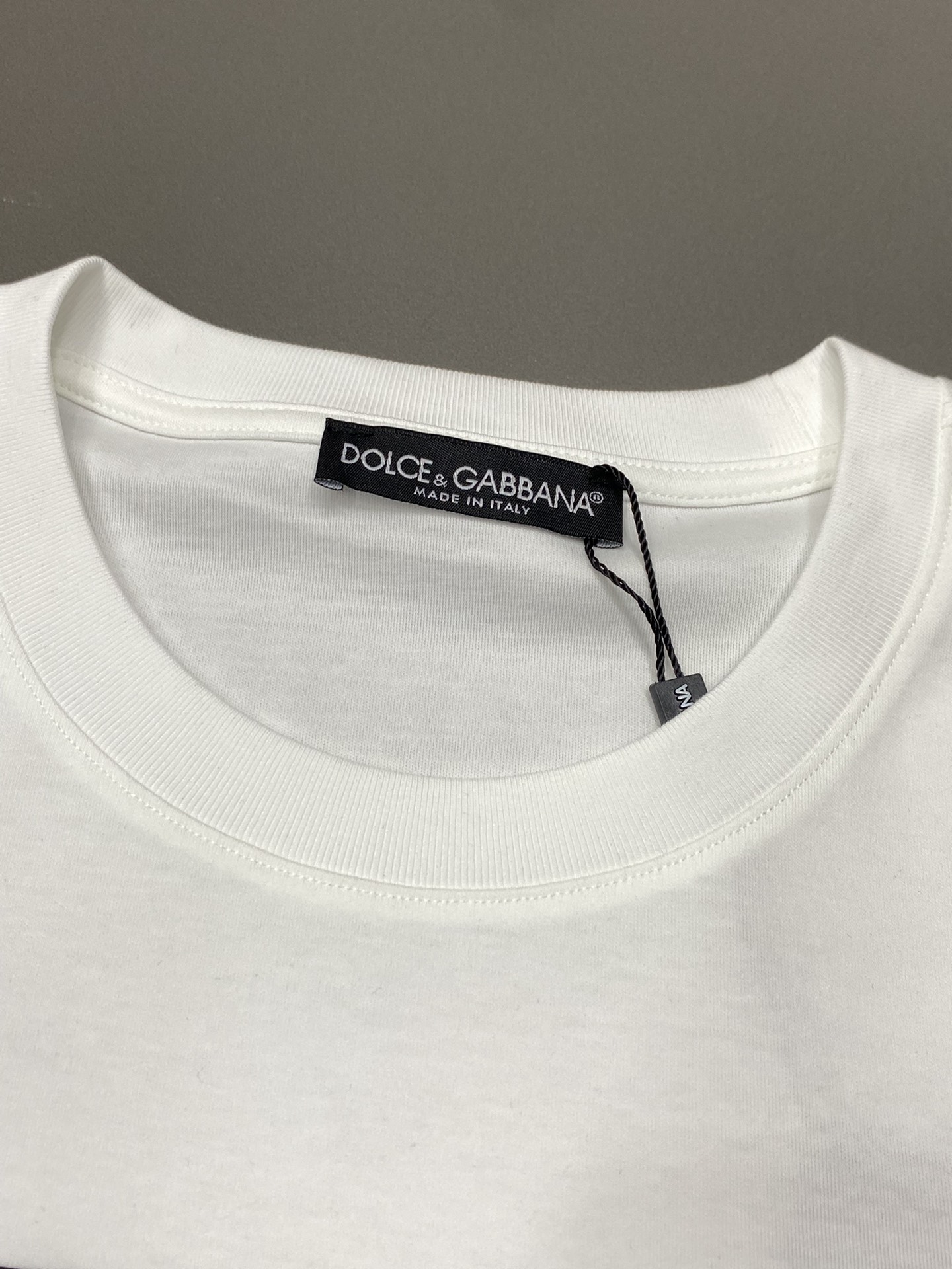    。Dolce&Gabbana杜嘉班纳💥独家专供新款原单男士休闲春夏短袖 高端  高端版本 时尚百搭