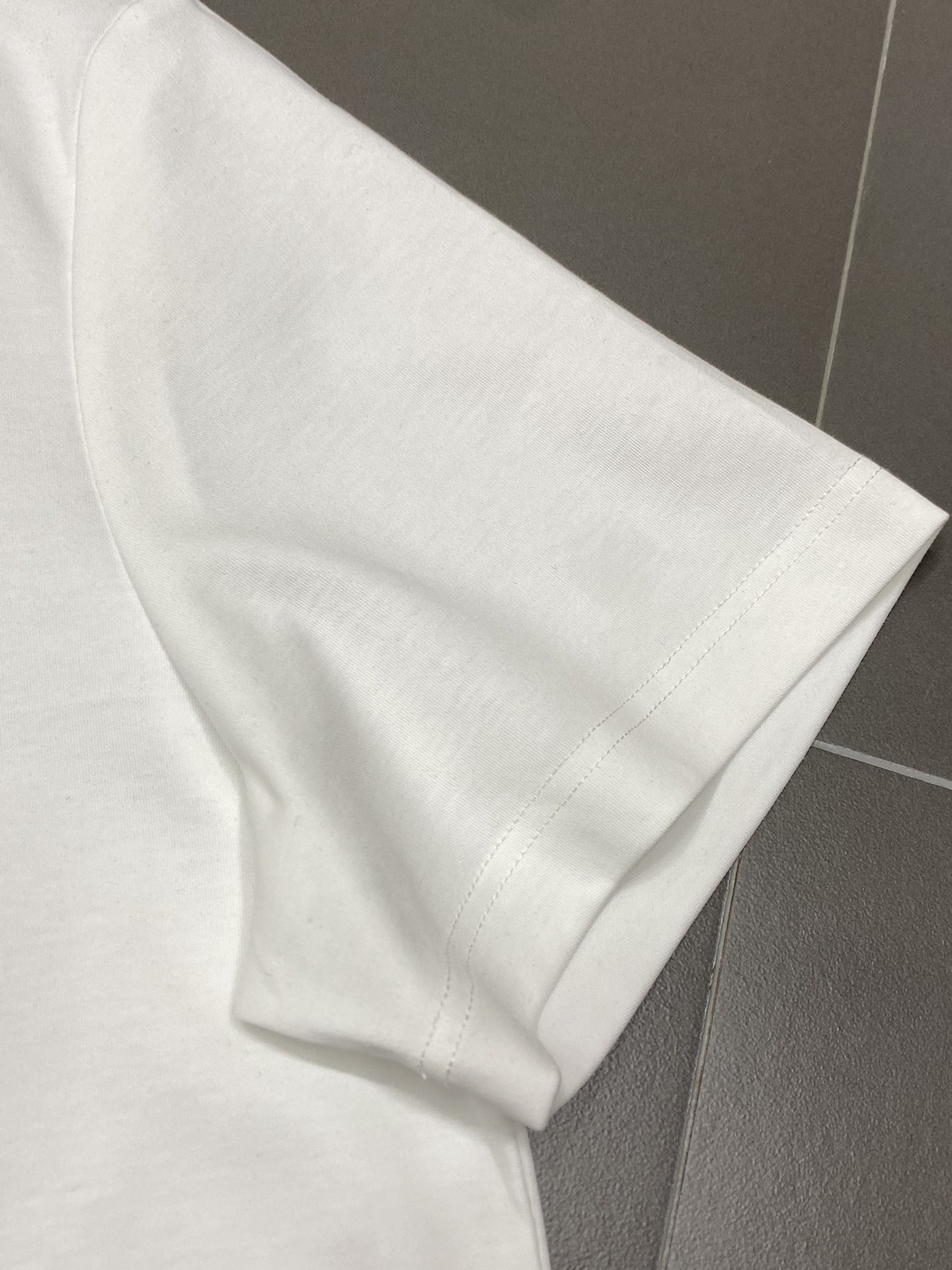    。Dolce&Gabbana杜嘉班纳💥独家专供新款原单男士休闲春夏短袖 高端  高端版本 时尚百搭