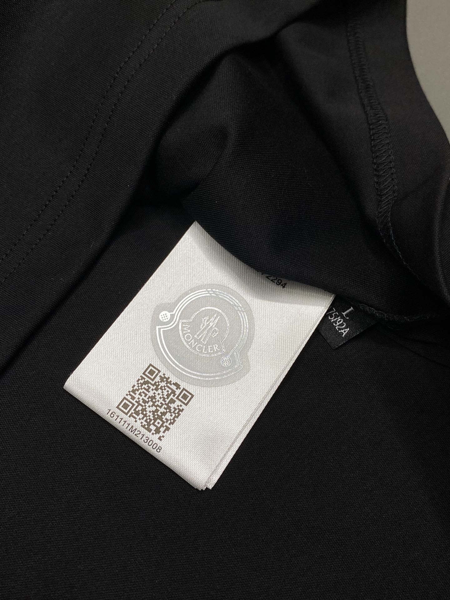    。Moncler蒙口💥独家专供新款原单男士休闲春夏短袖 高端  高端版本 时尚百搭爆款⚠️⚠️✨✨