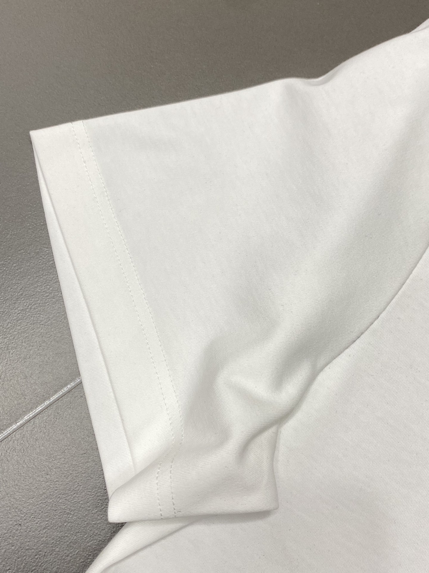    。Moncler蒙口💥独家专供新款原单男士休闲春夏短袖 高端  高端版本 时尚百搭爆款⚠️⚠️✨✨