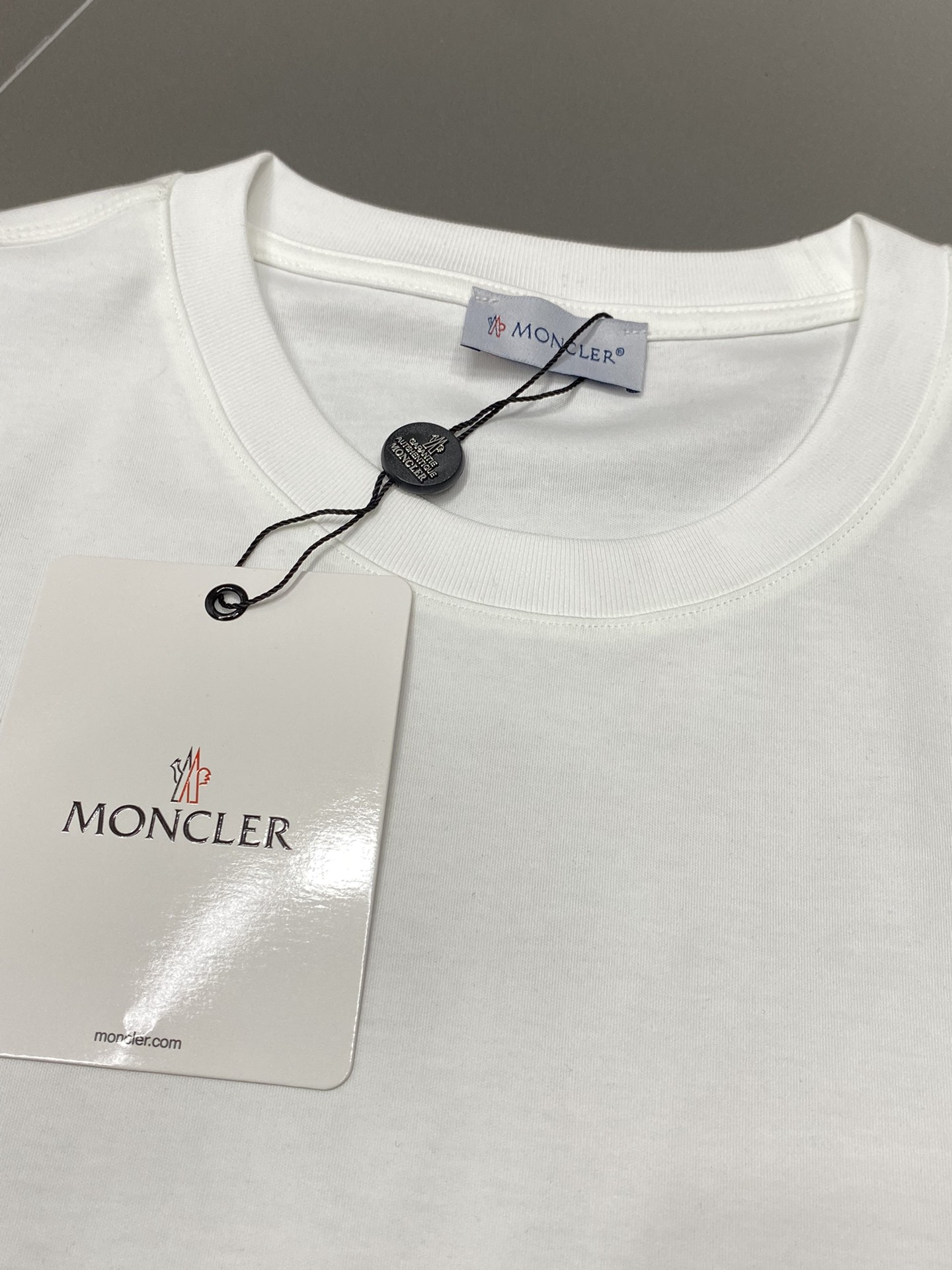    。Moncler蒙口💥独家专供新款原单男士休闲春夏短袖 高端  高端版本 时尚百搭爆款⚠️⚠️✨✨